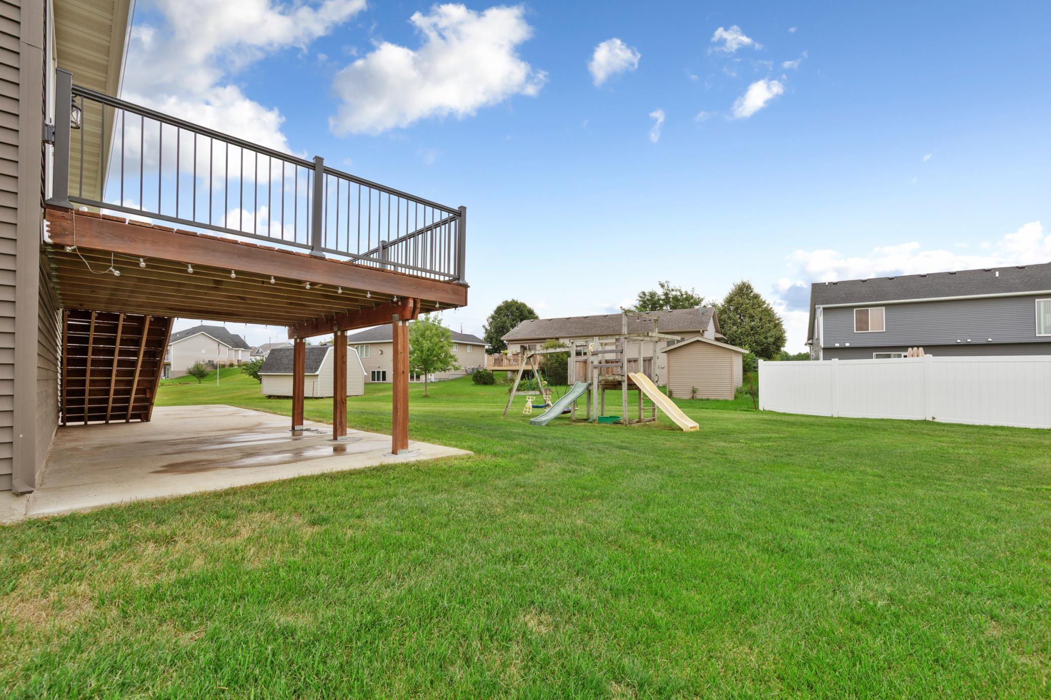 2401 Foxtail Lane Property Photo 7