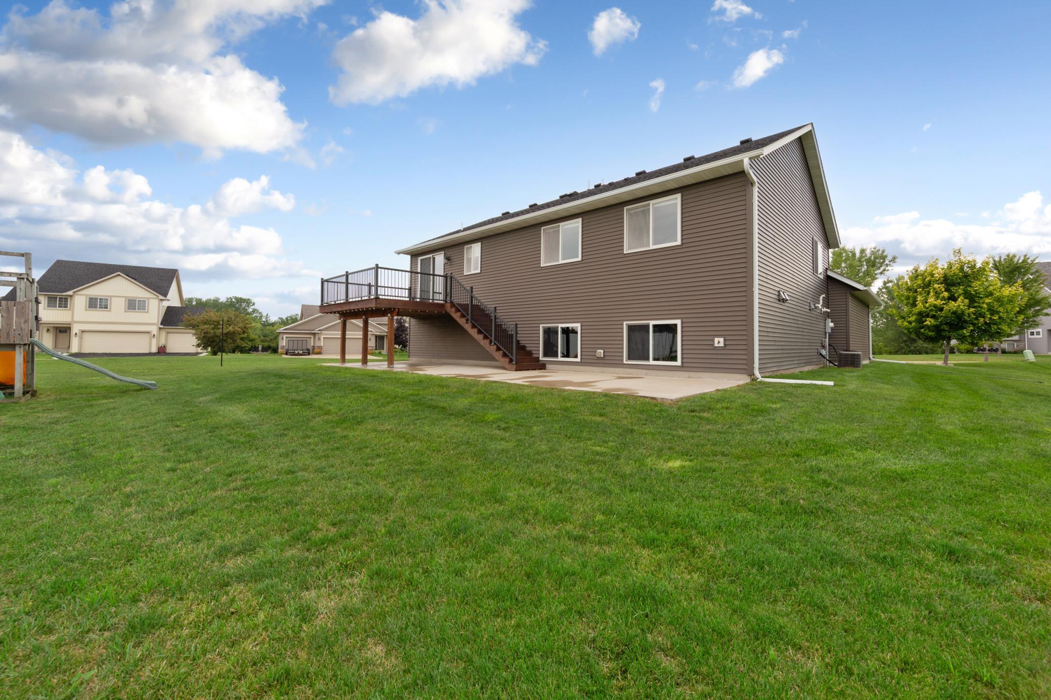 2401 Foxtail Lane Property Photo 10
