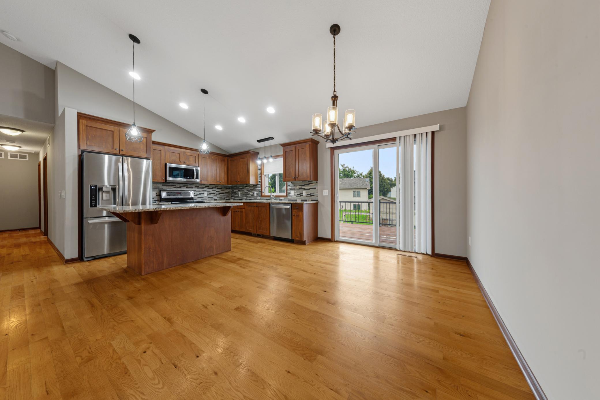 2401 Foxtail Lane Property Photo 16