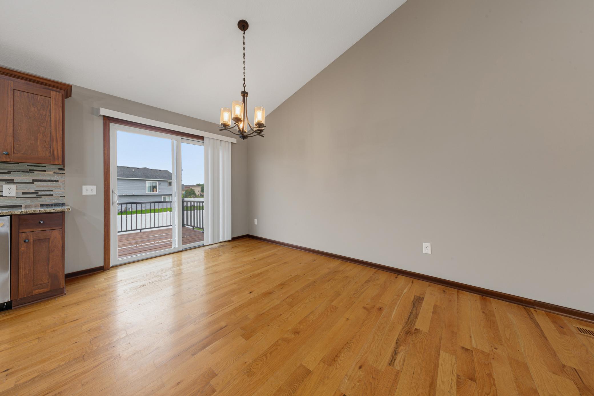 2401 Foxtail Lane Property Photo 17