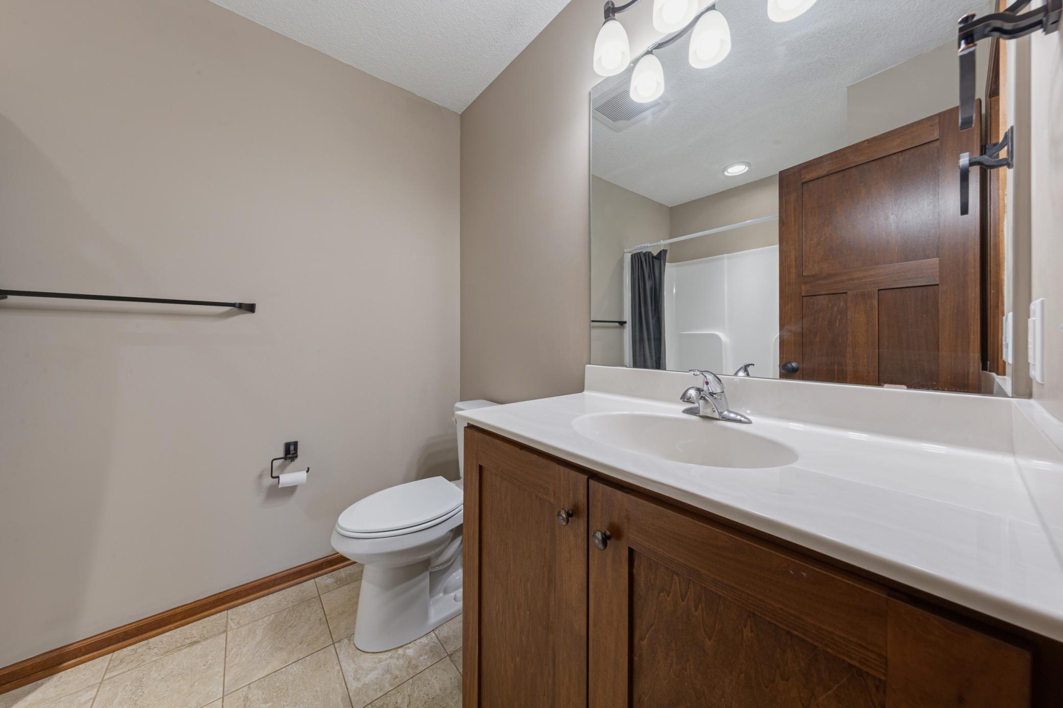 2401 Foxtail Lane Property Photo 22
