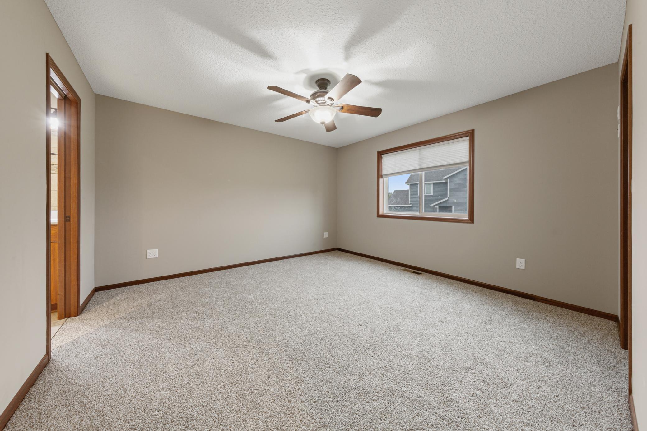 2401 Foxtail Lane Property Photo 28