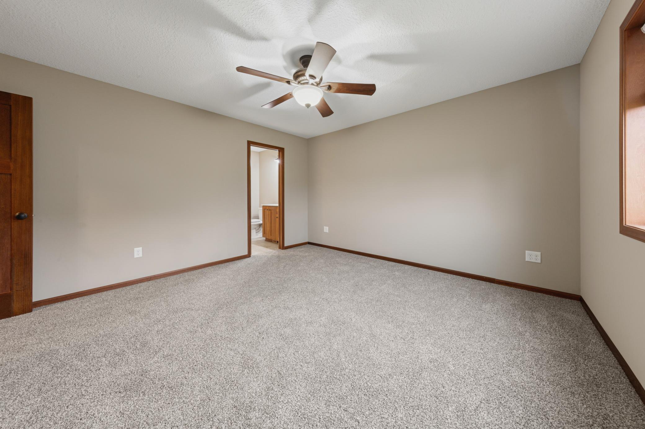 2401 Foxtail Lane Property Photo 29