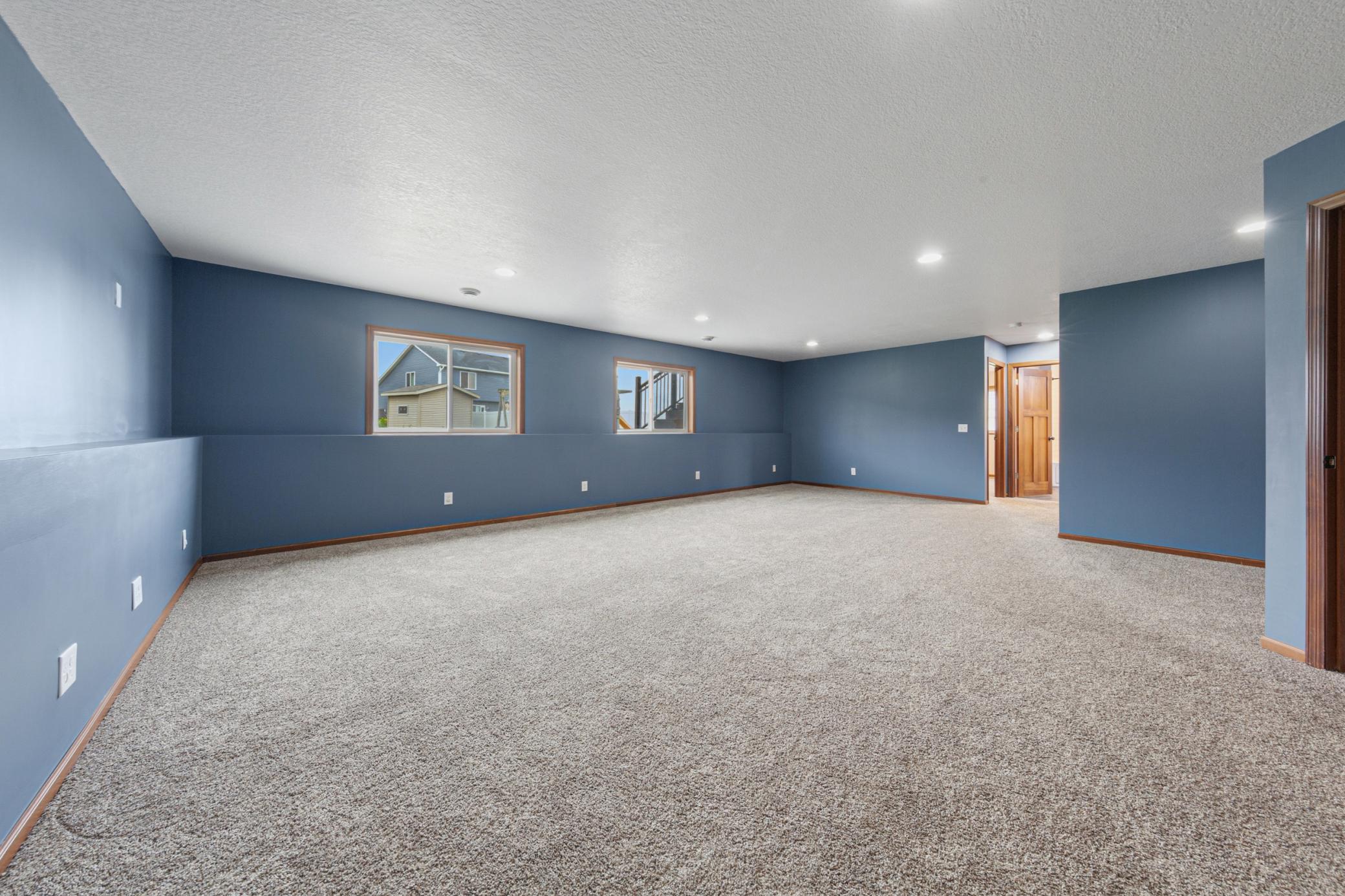 2401 Foxtail Lane Property Photo 33