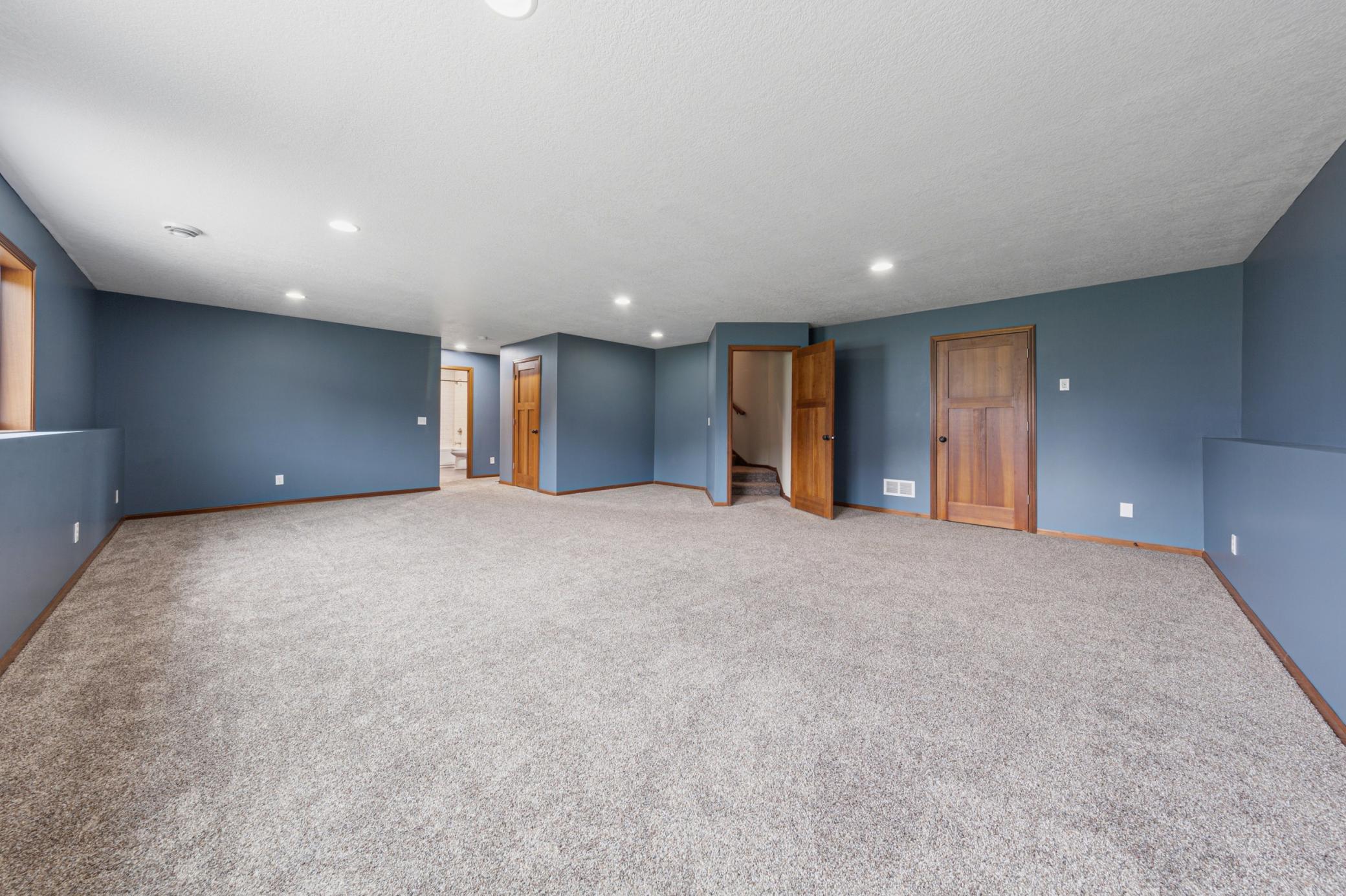 2401 Foxtail Lane Property Photo 34