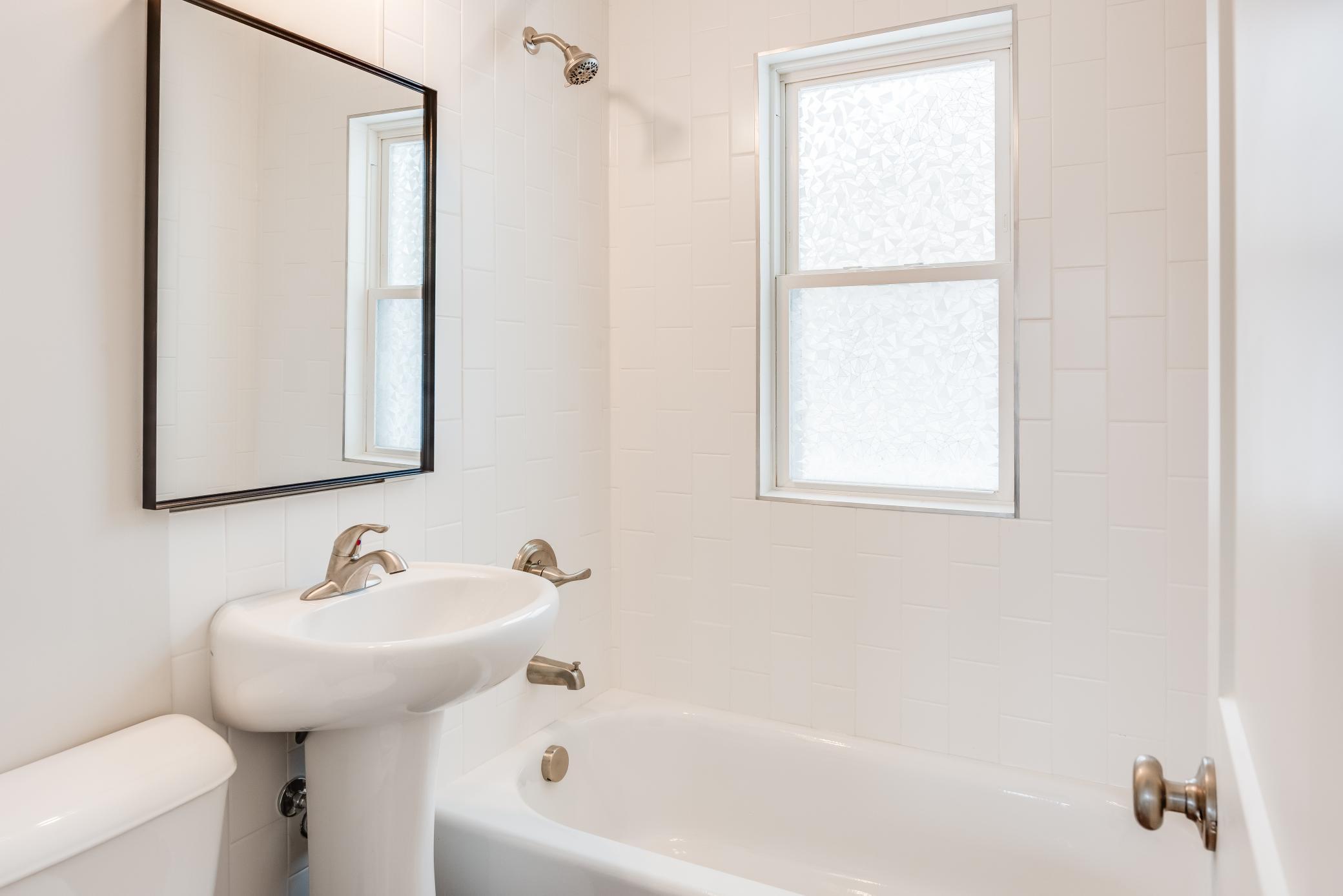 4158 Zane Avenue N Property Photo 14