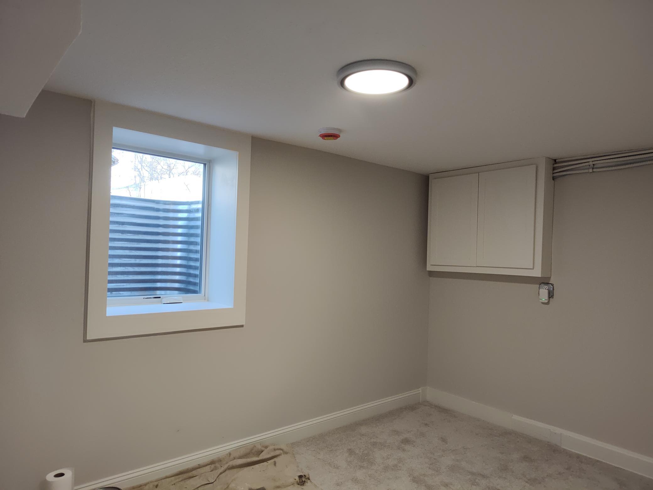 4158 Zane Avenue N Property Photo 17