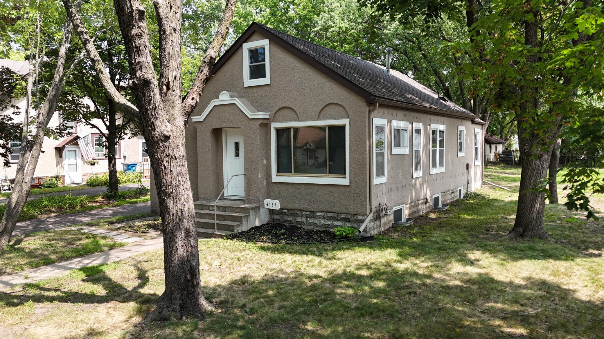 4158 Zane Avenue N Property Photo 23