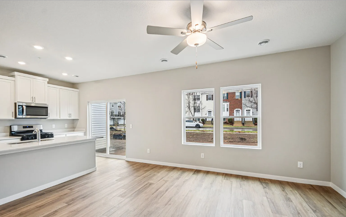7054 139th Place Nw Property Photo 12