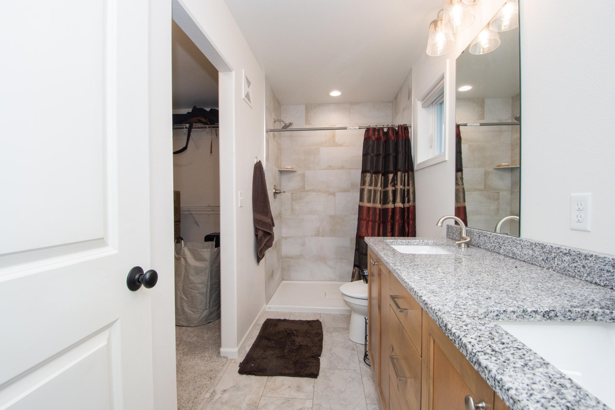 4871 Hampton Circle S Property Photo 23
