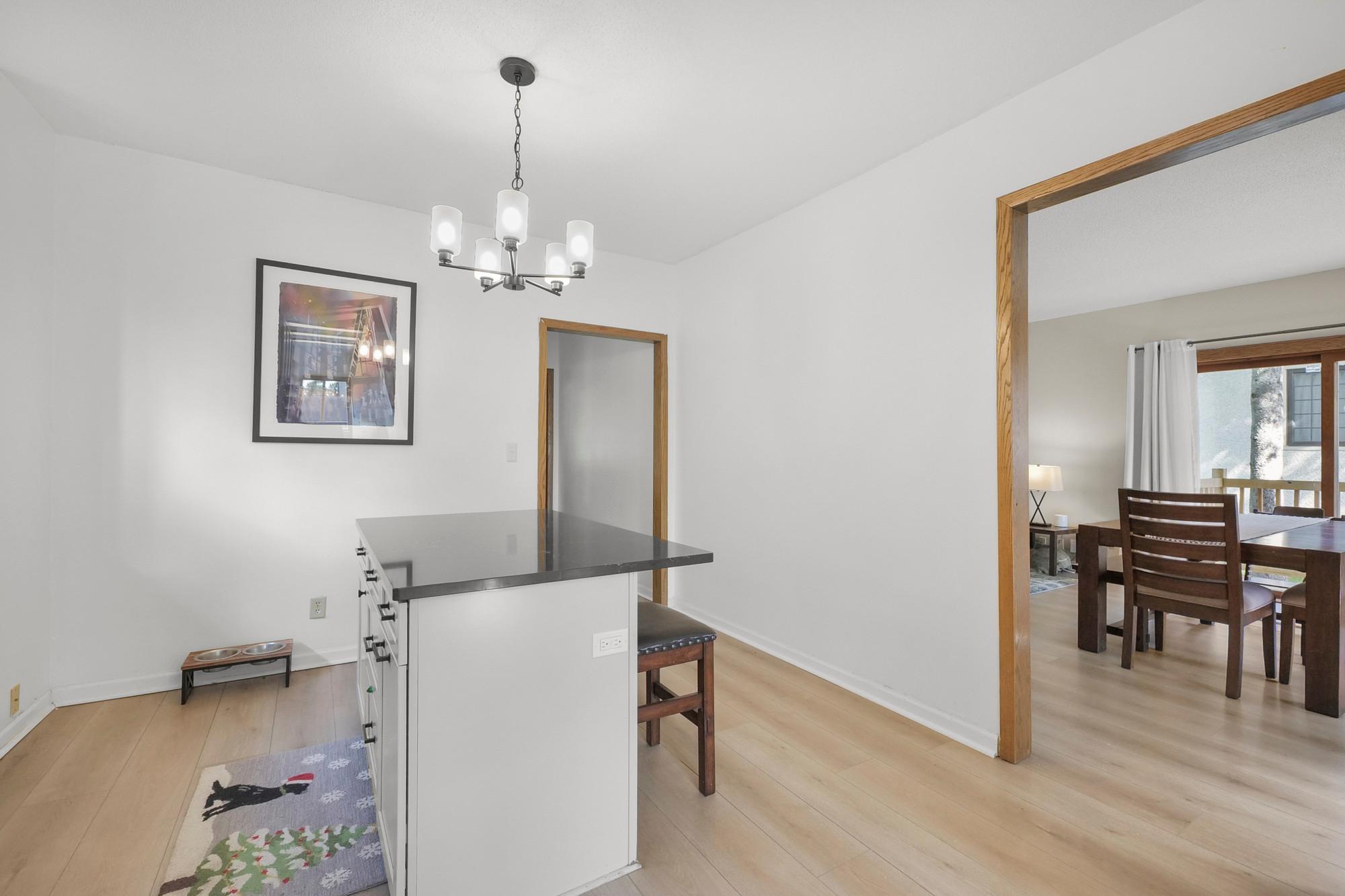 2022 22nd Avenue Ne Property Photo 9