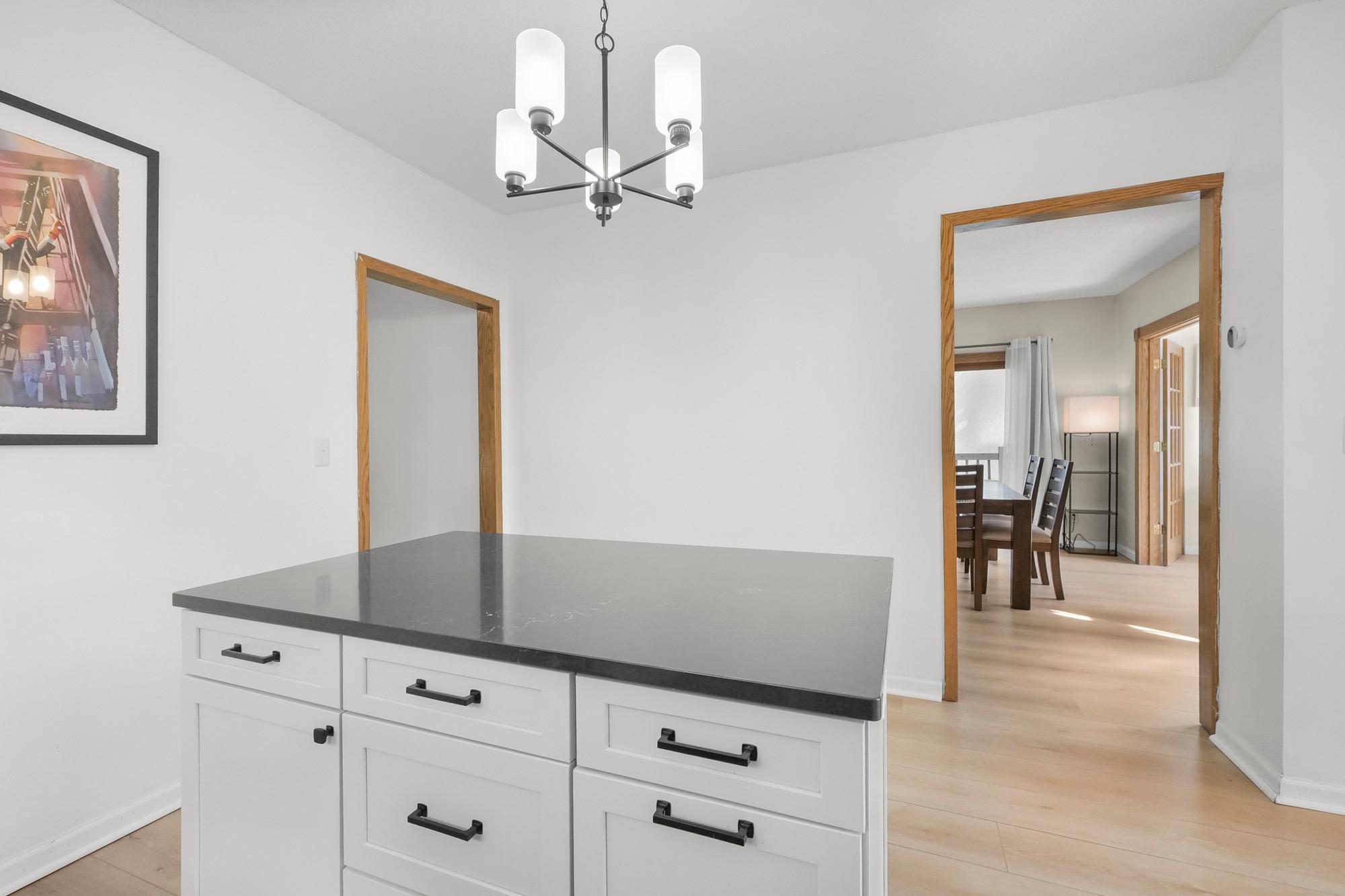 2022 22nd Avenue Ne Property Photo 10