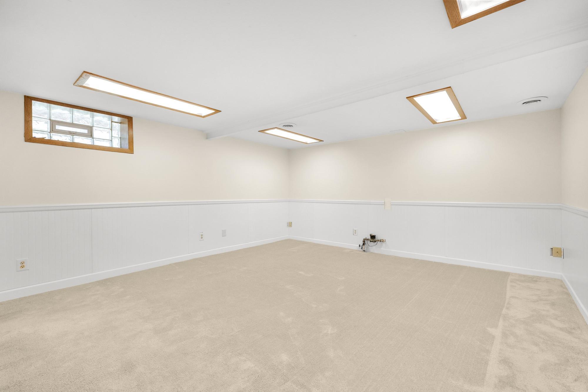 2022 22nd Avenue Ne Property Photo 34