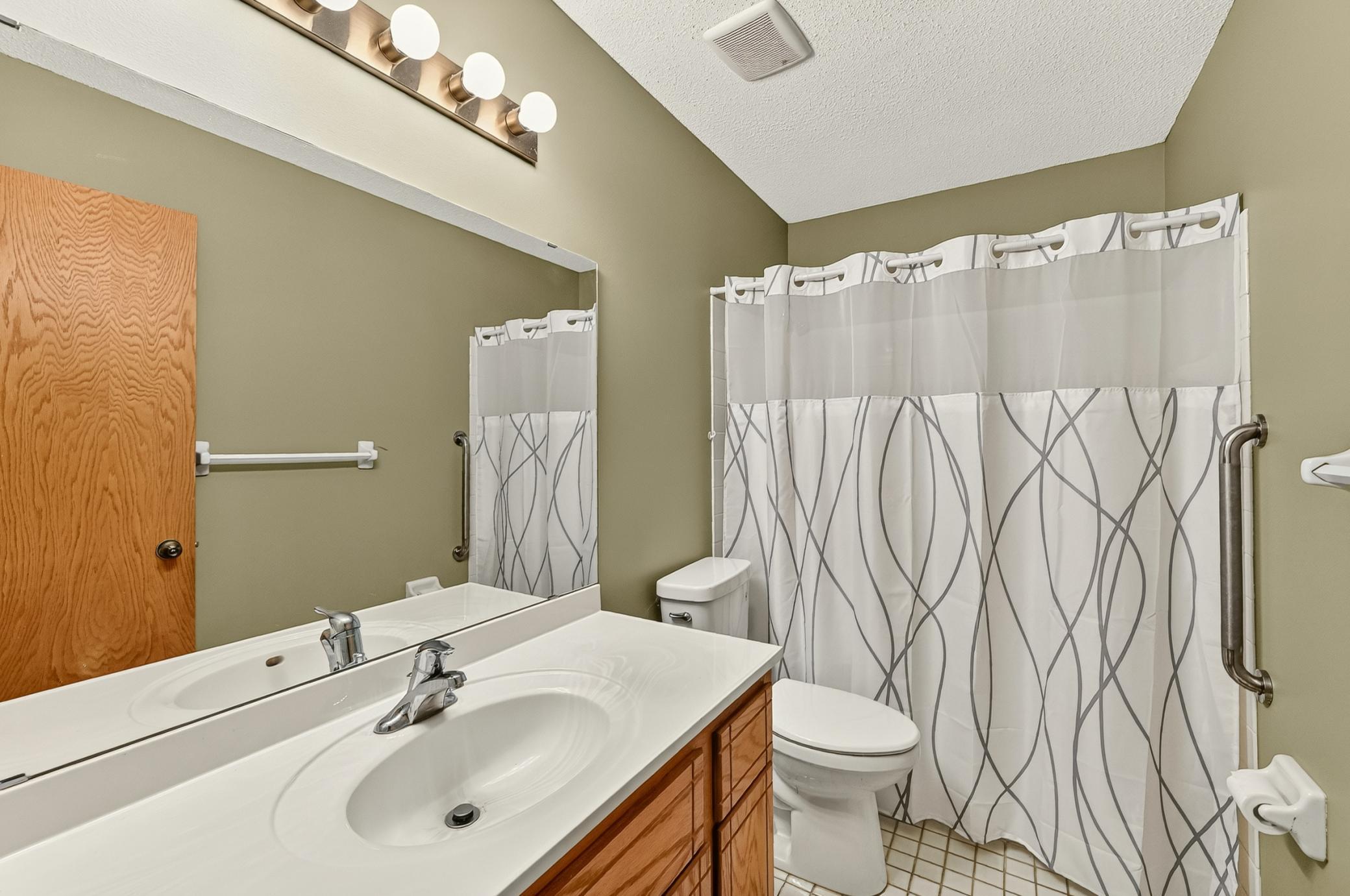 4150 Valley Drive Nw Property Photo 15