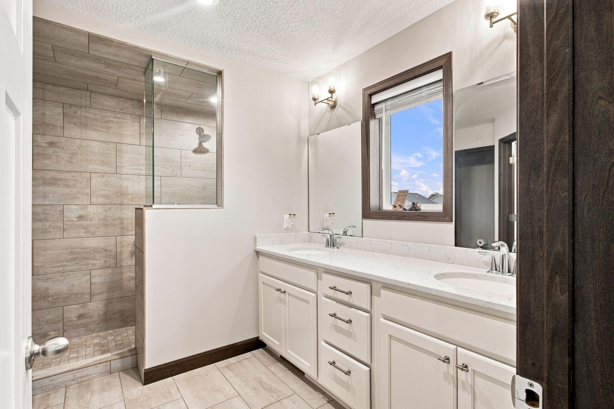 5118 Suntide Pass Property Photo 10