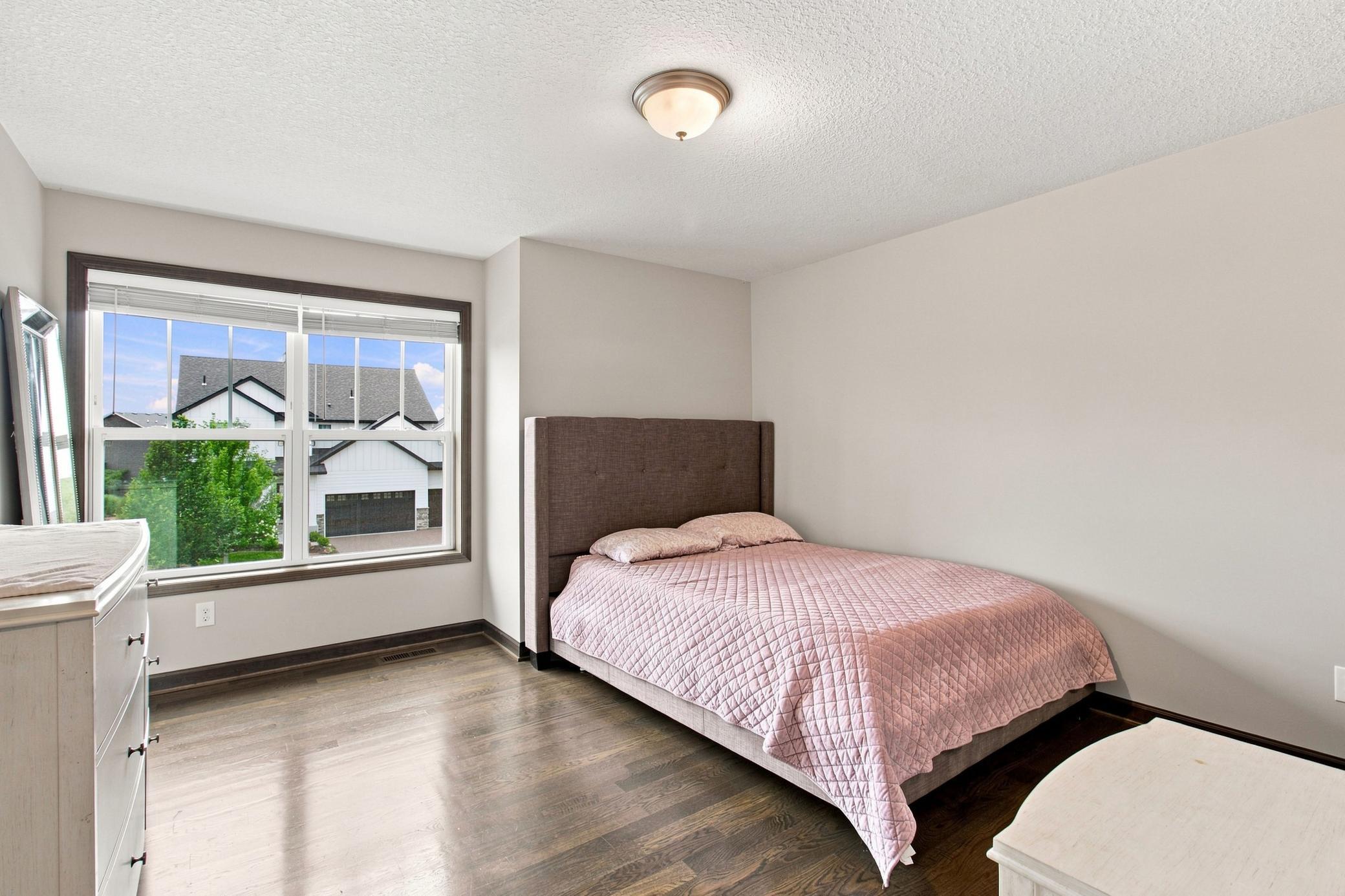 5118 Suntide Pass Property Photo 12