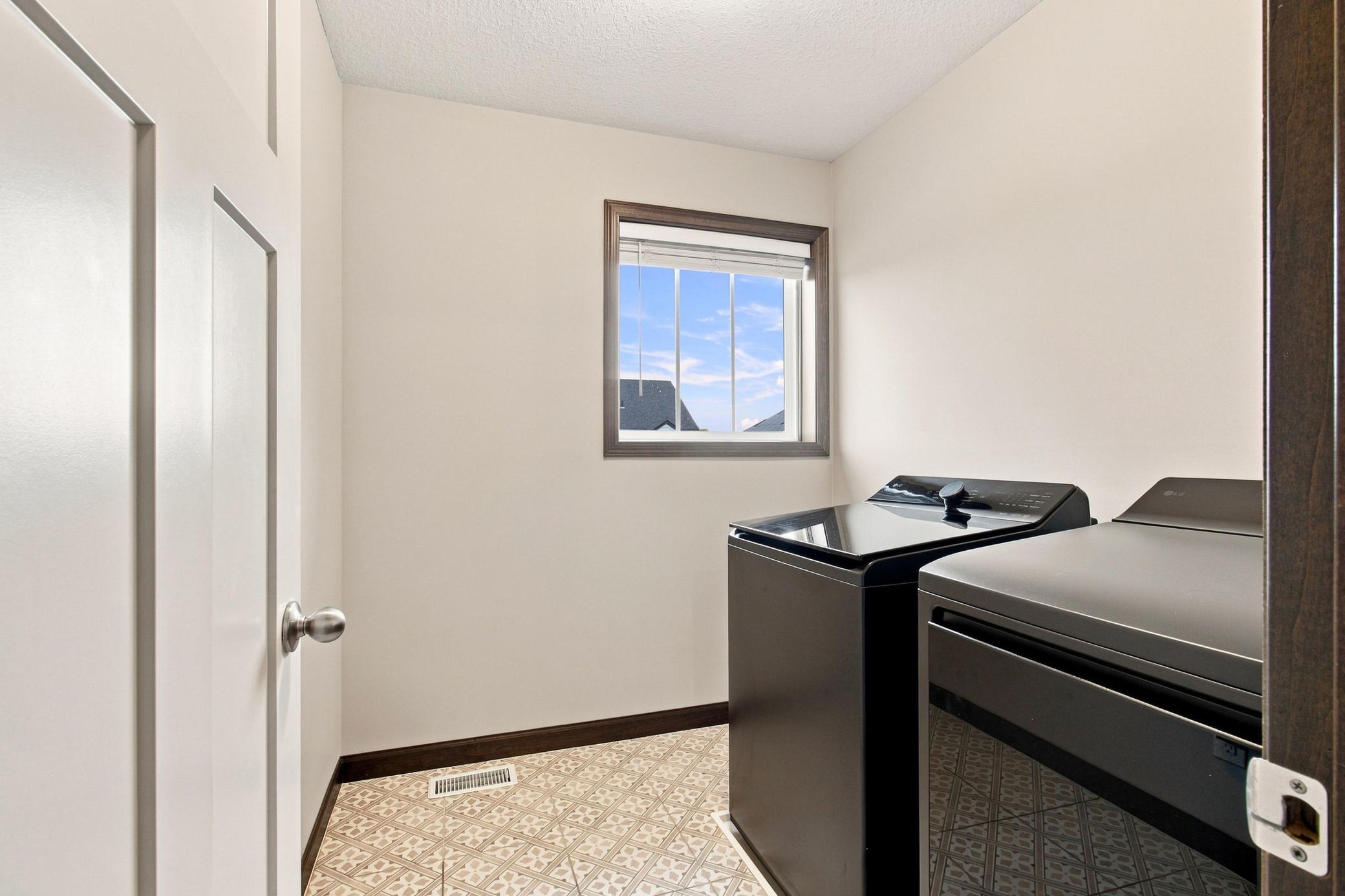 5118 Suntide Pass Property Photo 16