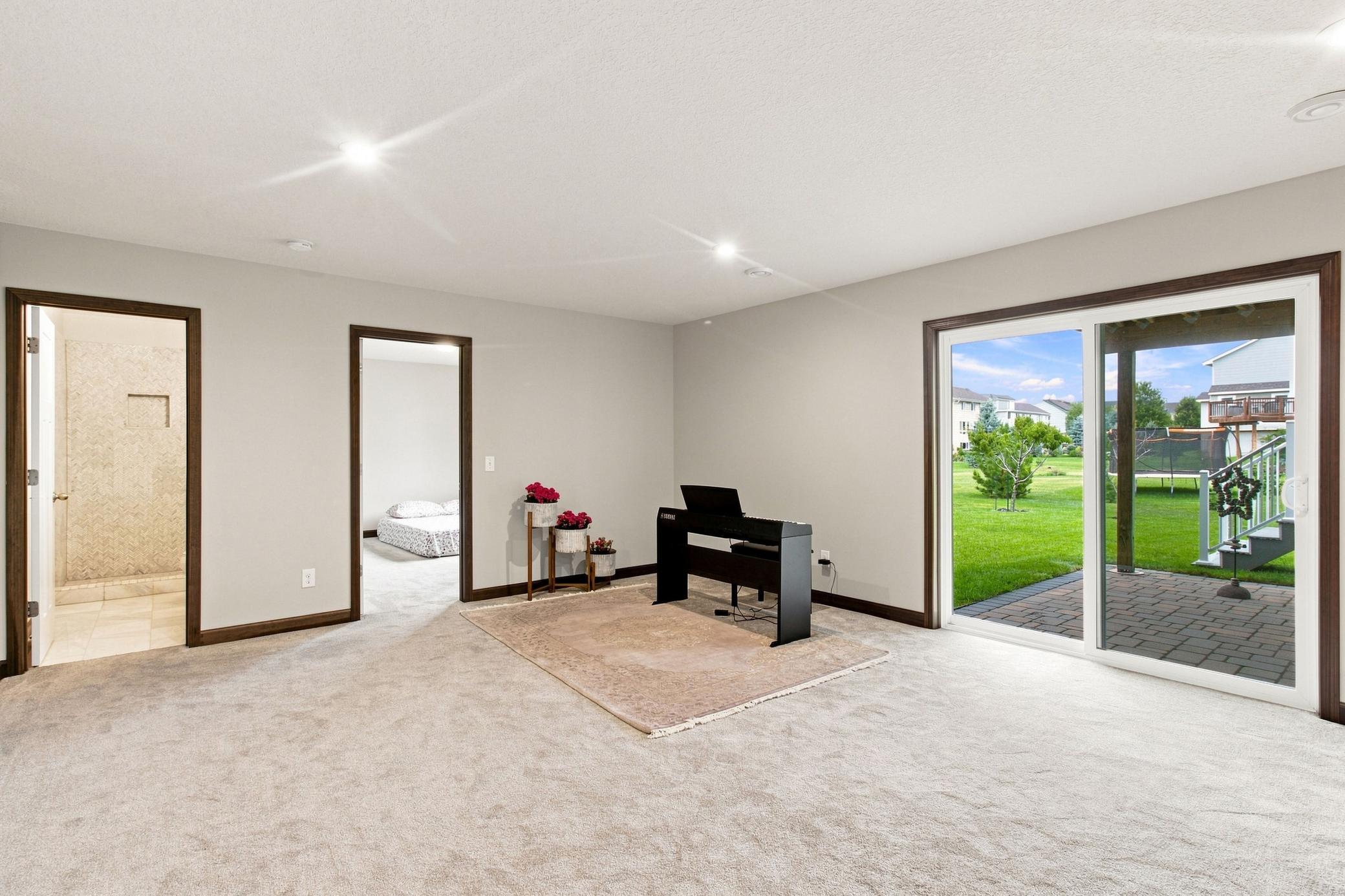 5118 Suntide Pass Property Photo 19
