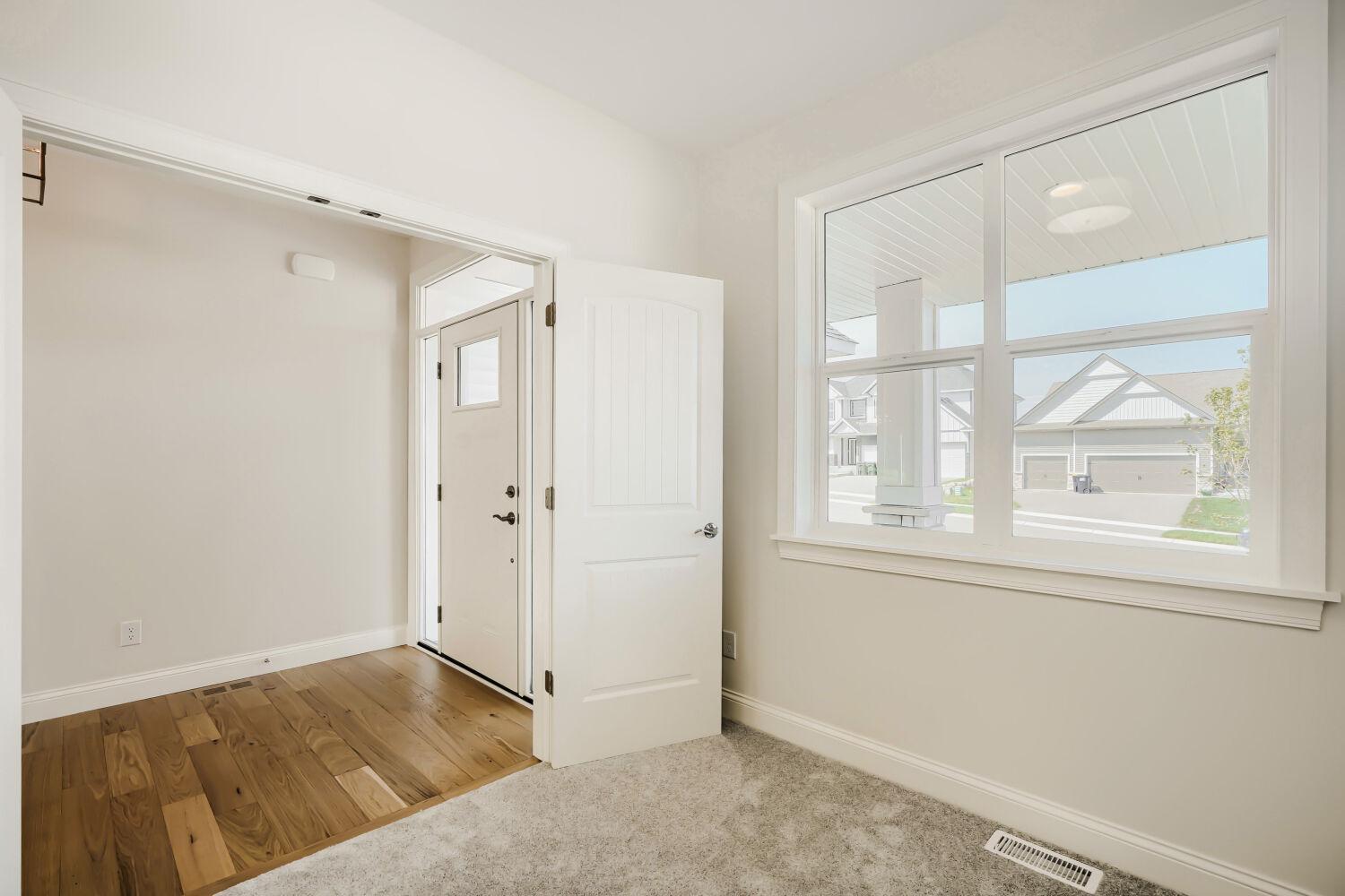 1130 136th Street E Property Photo 10