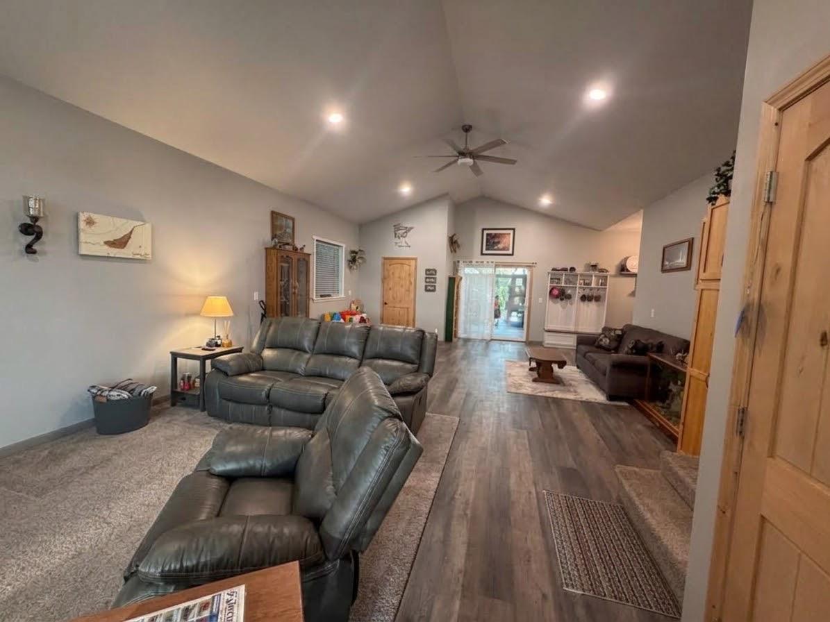 11489 Alcott Drive Property Photo 19