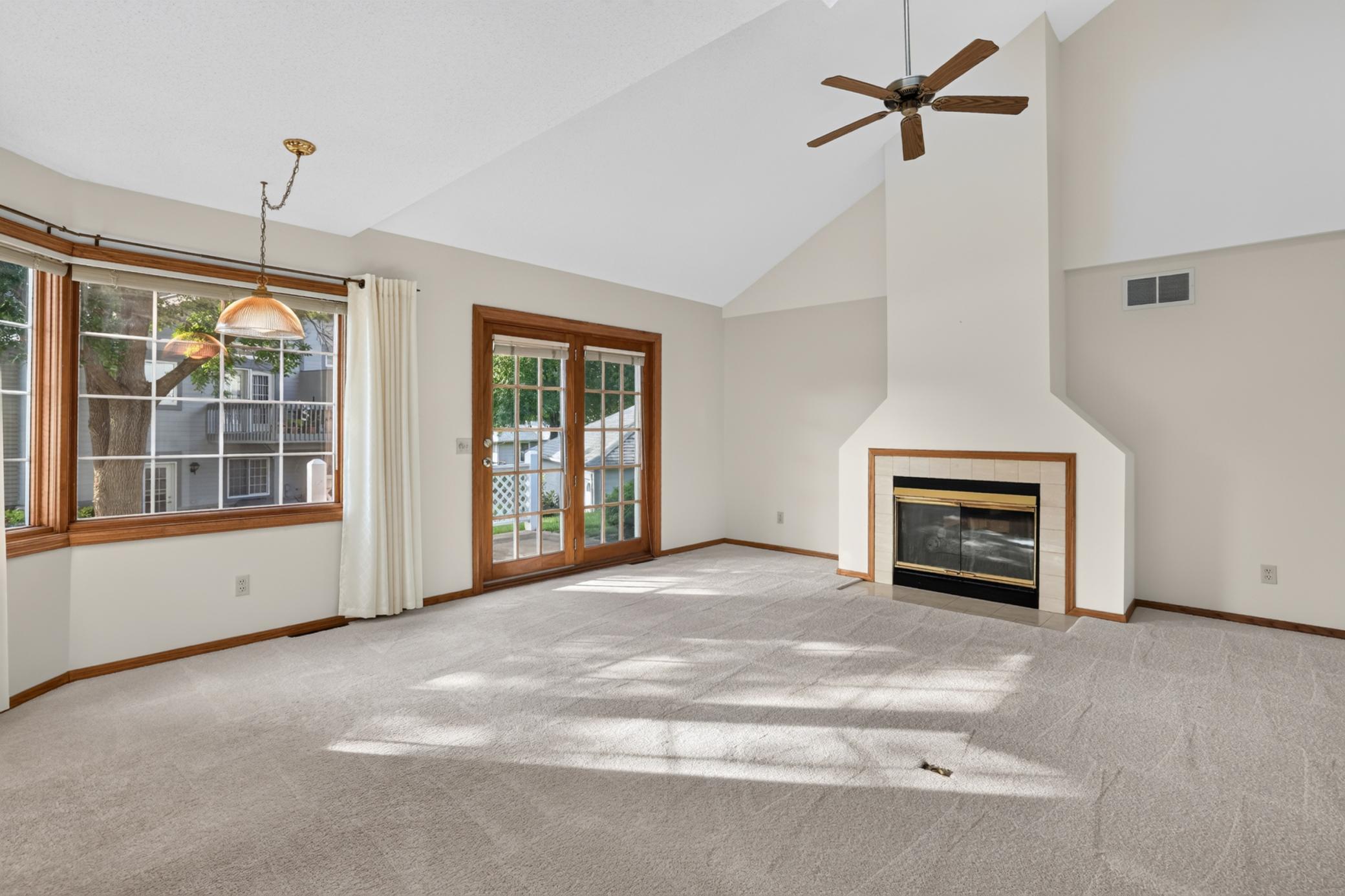 2801 Riverwood Lane Nw Property Photo 4
