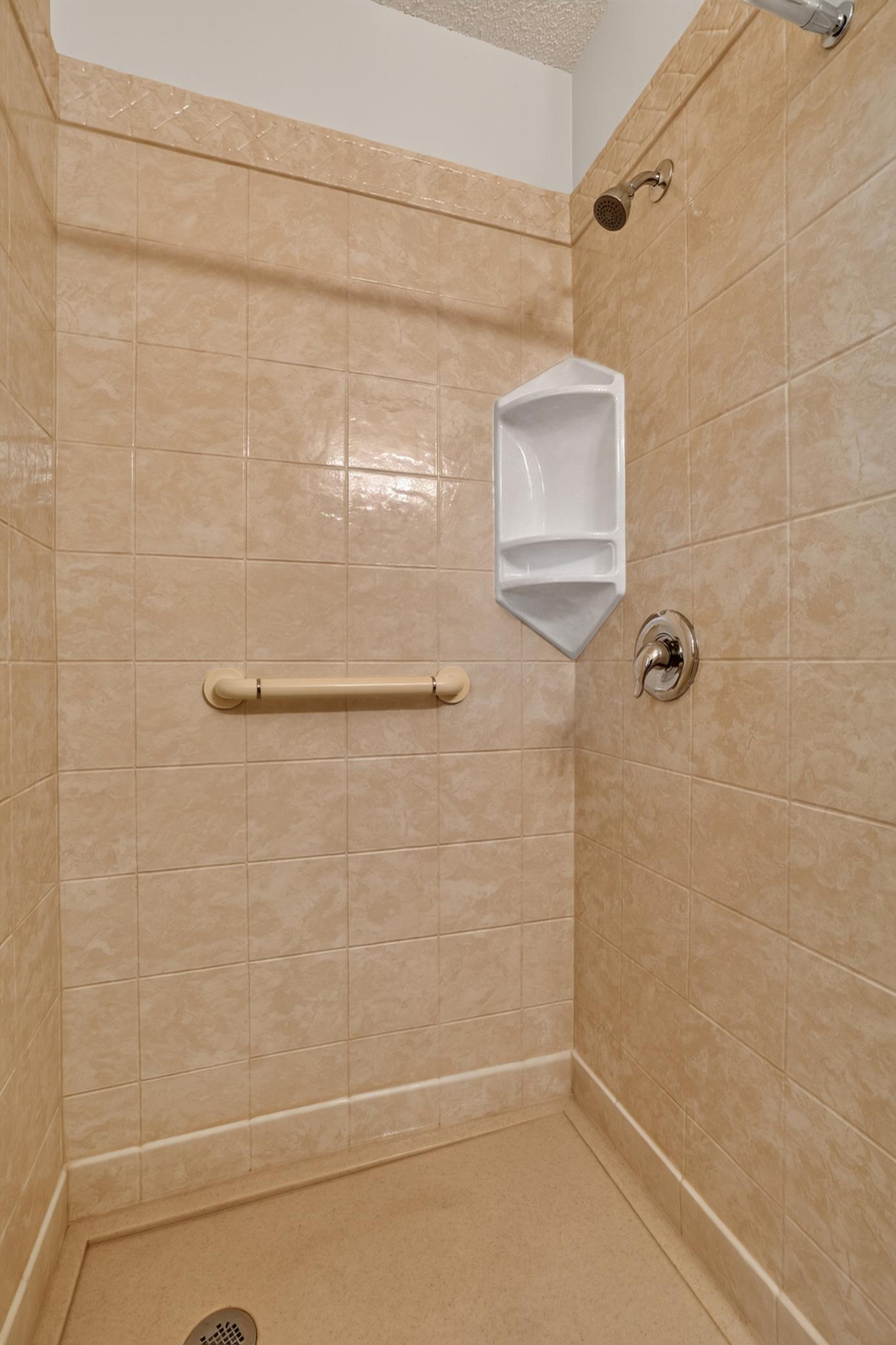 2801 Riverwood Lane Nw Property Photo 18