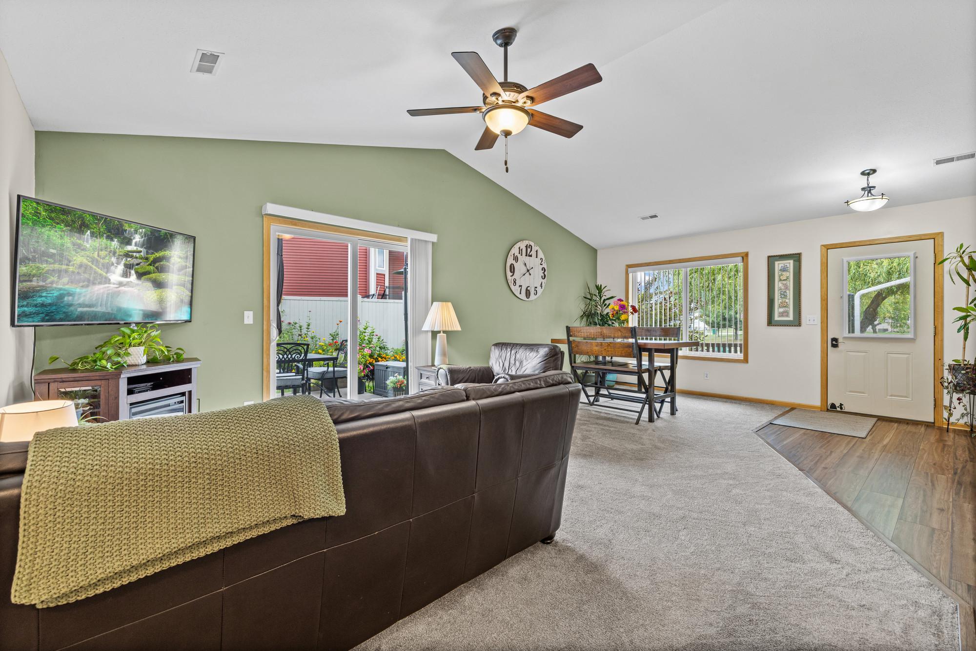 53 Meadowlark Lane Property Photo 11