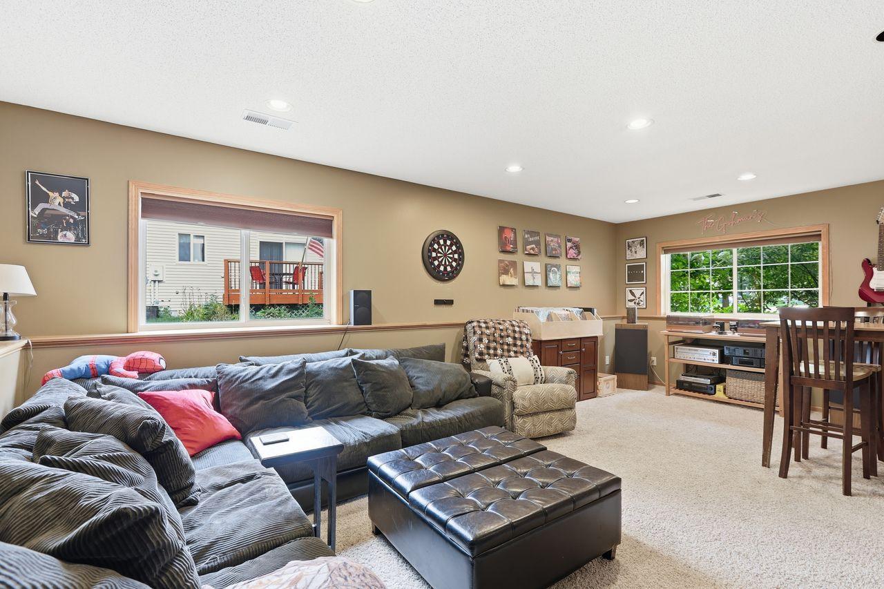 260 Chatter Circle Ne Property Photo 13