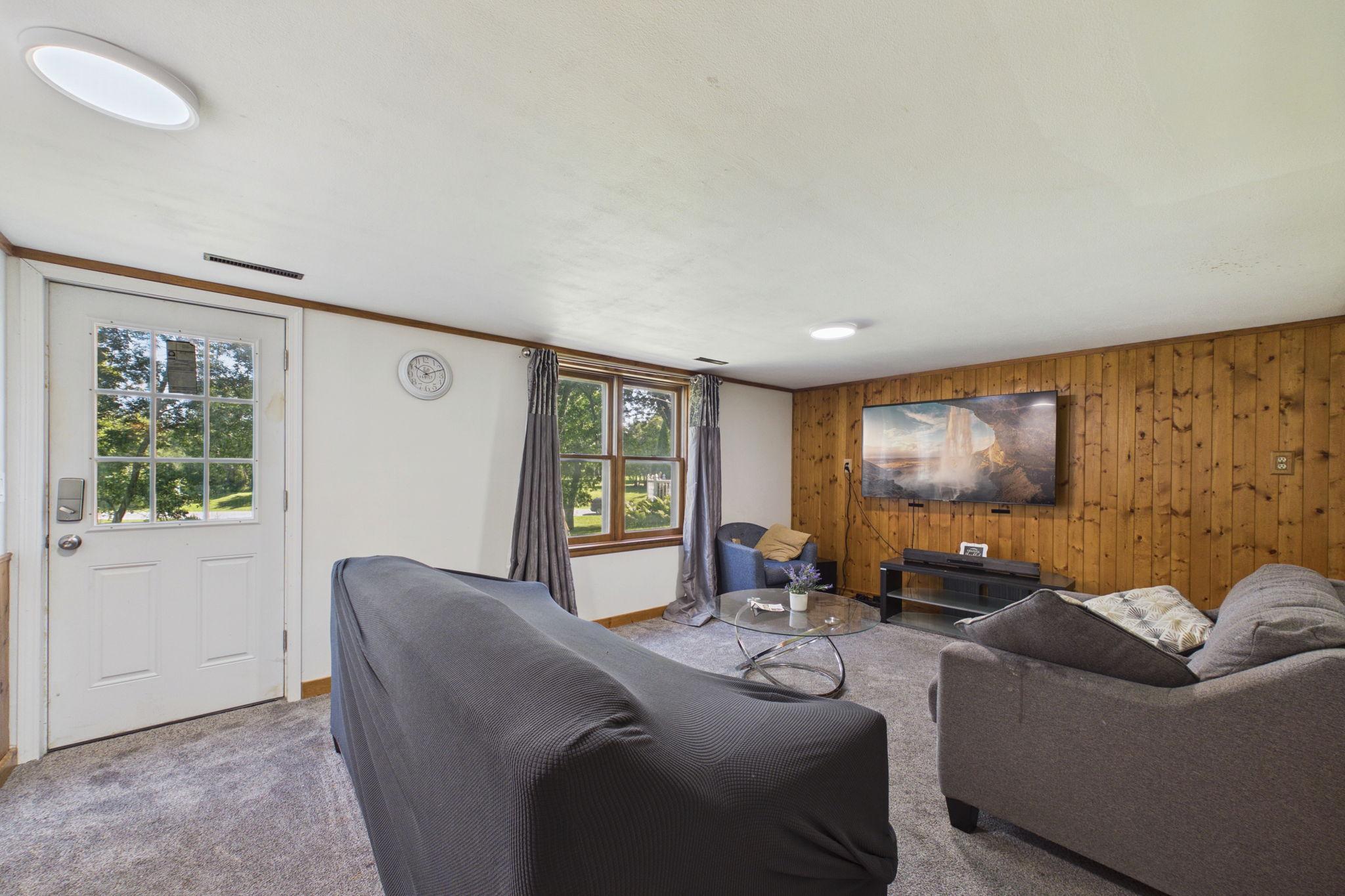 1506 Elm Street Property Photo 14