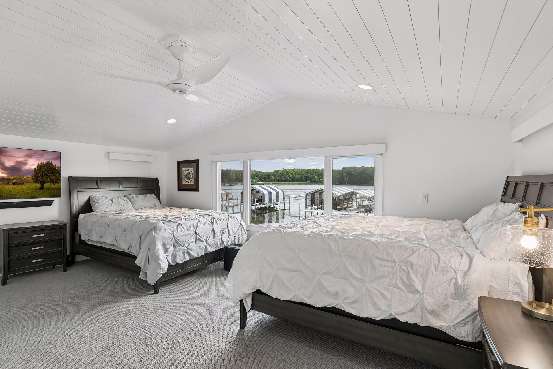 55 W Point Avenue Property Photo 18
