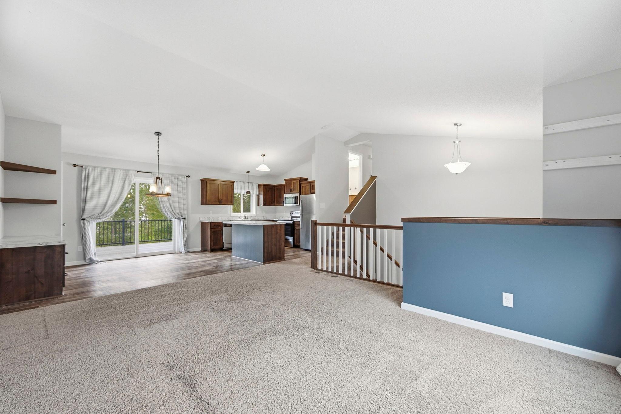 1638 Hidden Trail Property Photo 4