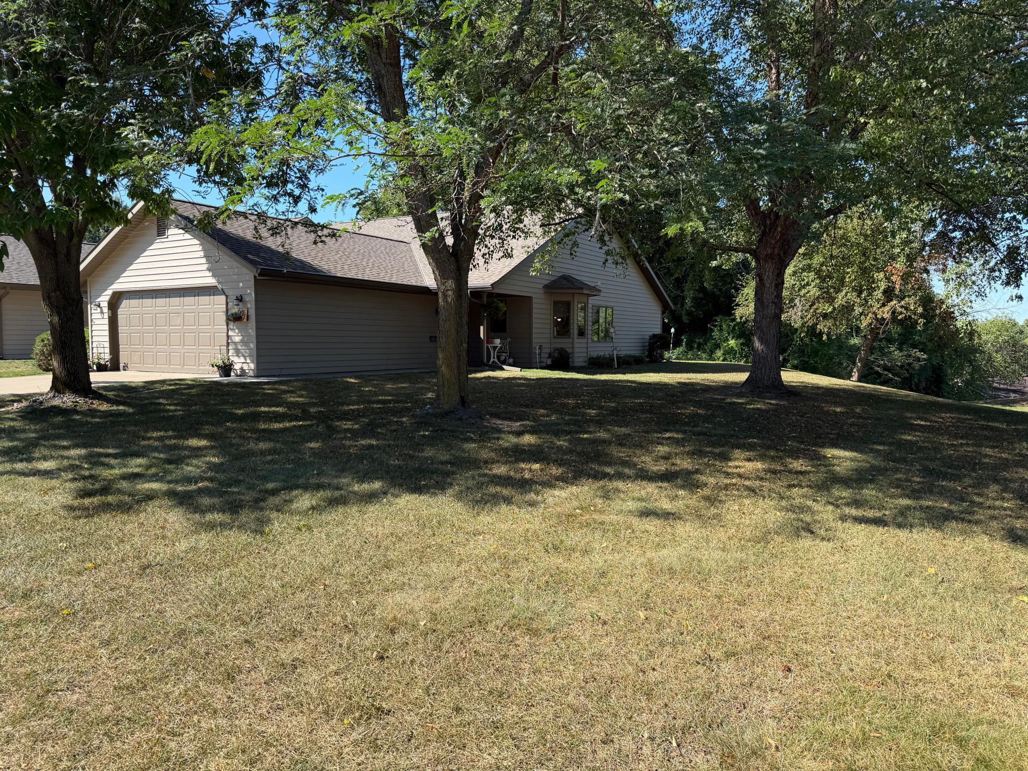 657 Hi Park Avenue Property Photo 1