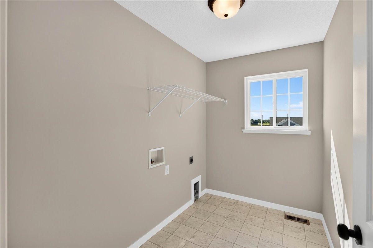901 Misty Meadow Boulevard Property Photo 22