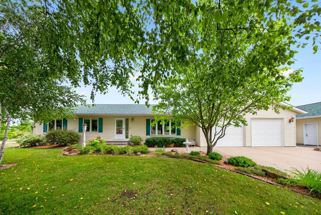 31518 Lakeview Drive Property Photo 1
