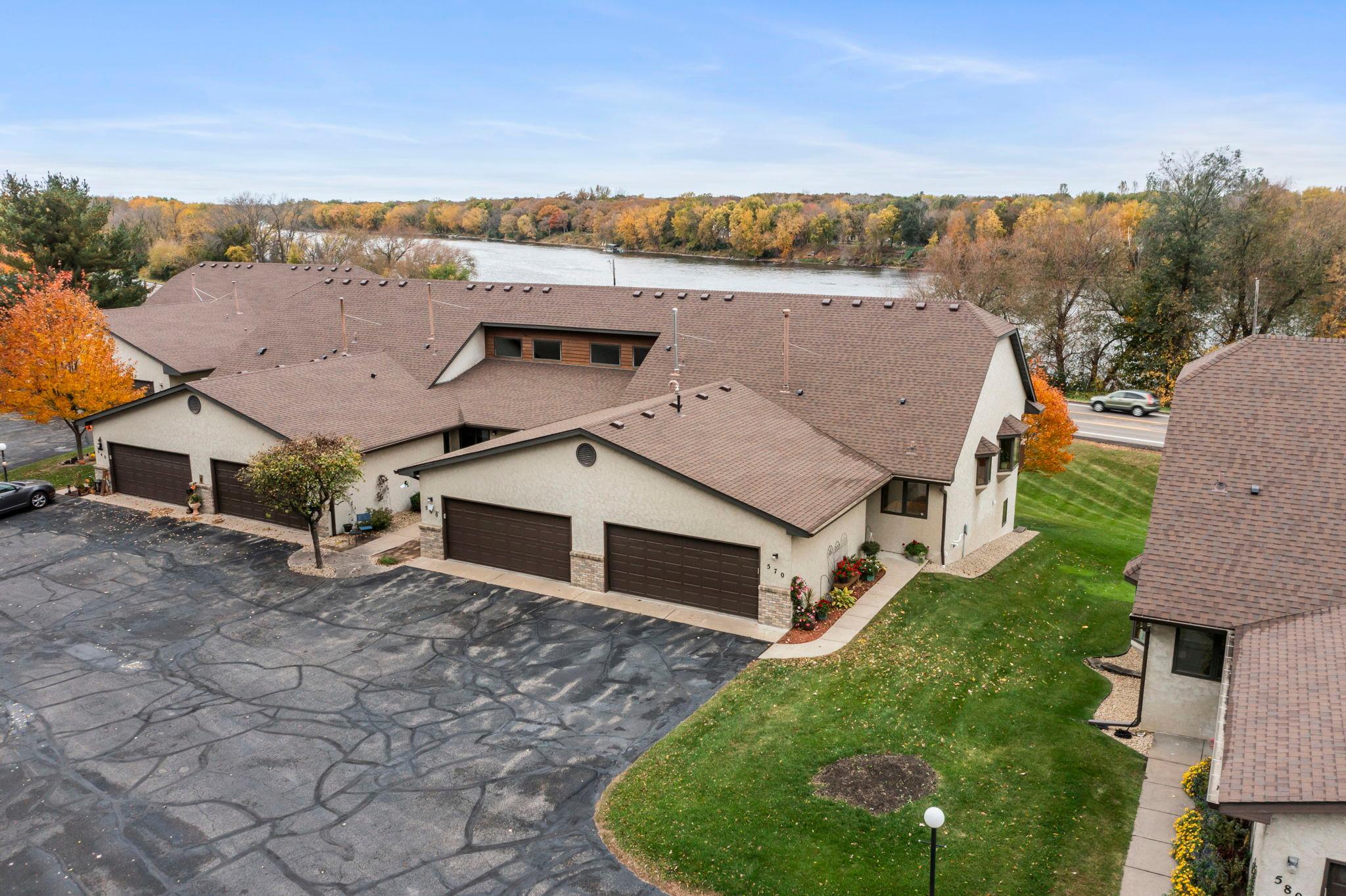 660 Riverview Drive 570 Property Photo 1