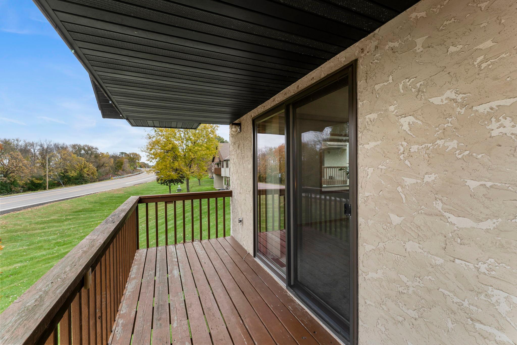 660 Riverview Drive 570 Property Photo 9