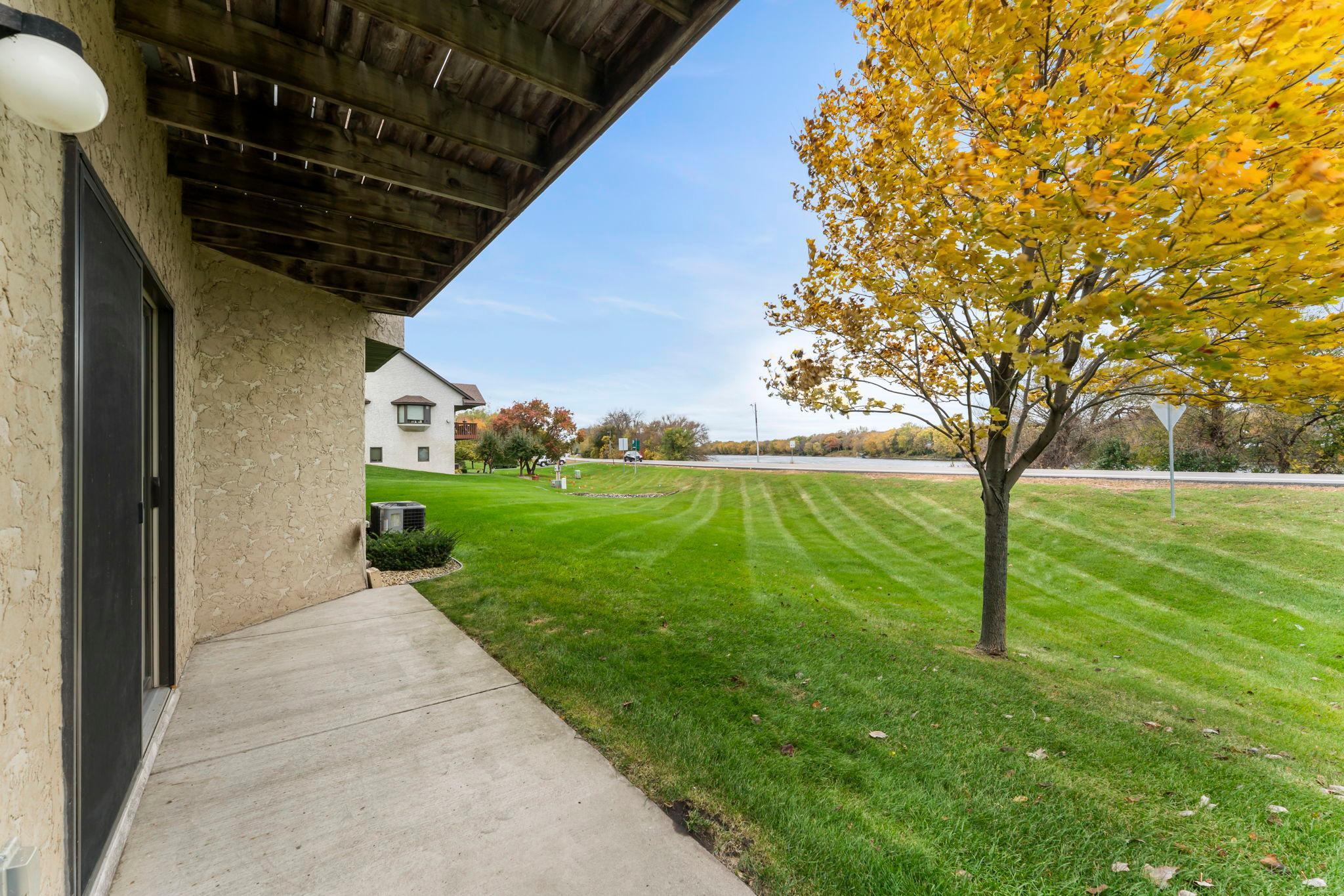 660 Riverview Drive 570 Property Photo 22