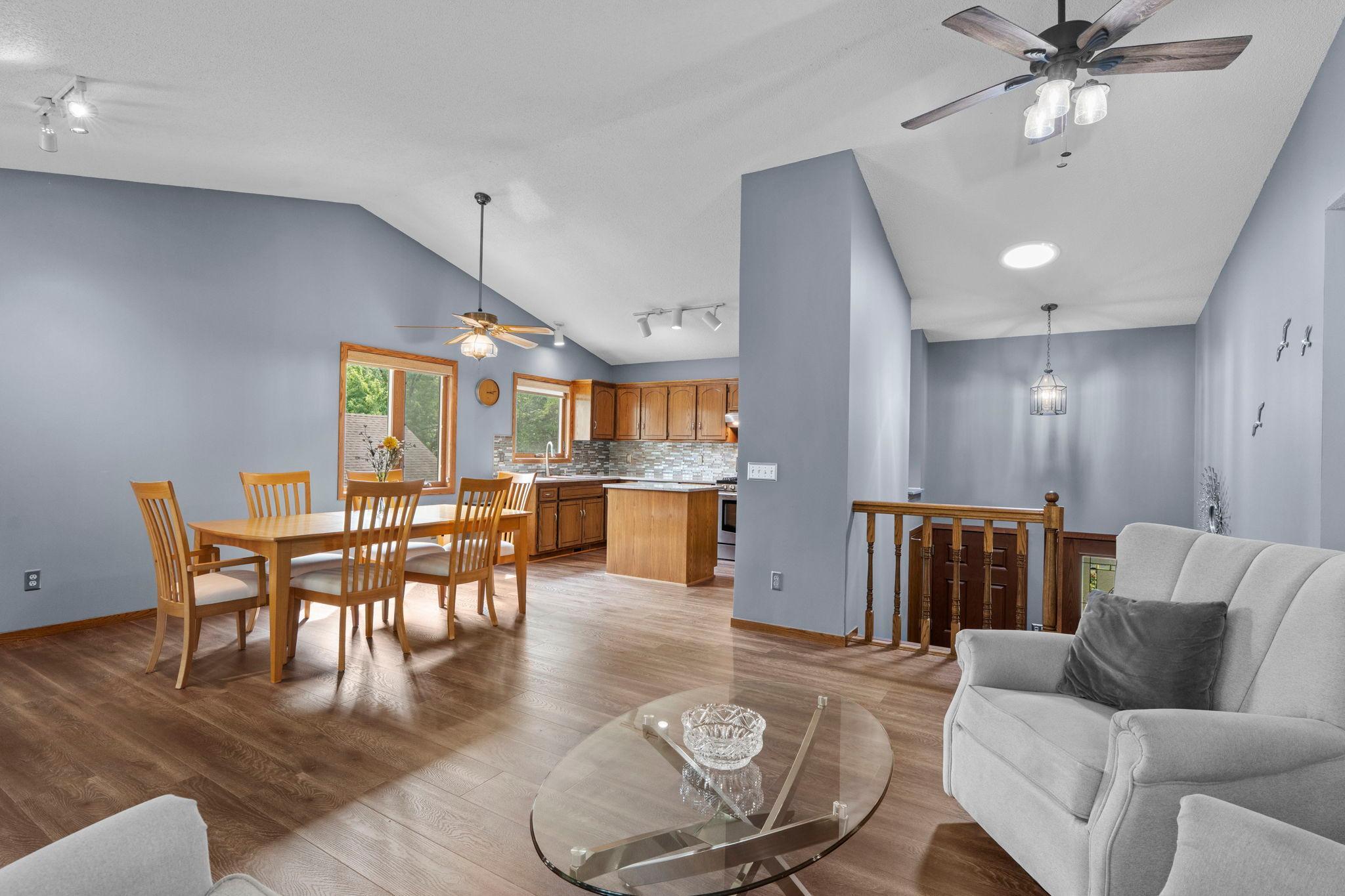 9220 Orchid Lane N Property Photo 7