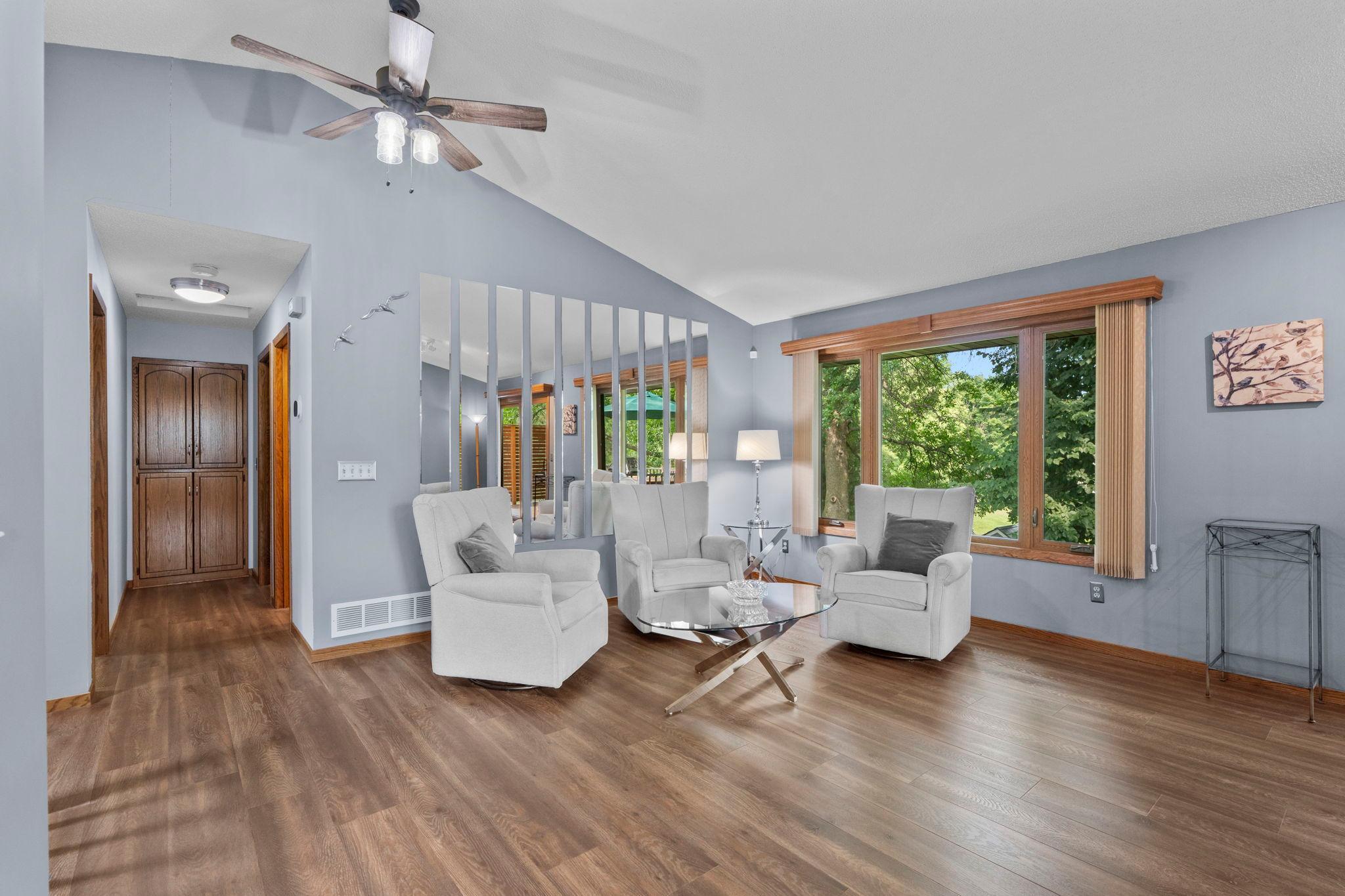 9220 Orchid Lane N Property Photo 8