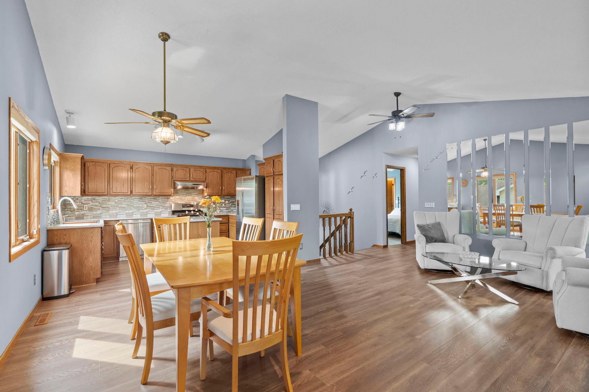 9220 Orchid Lane N Property Photo 15