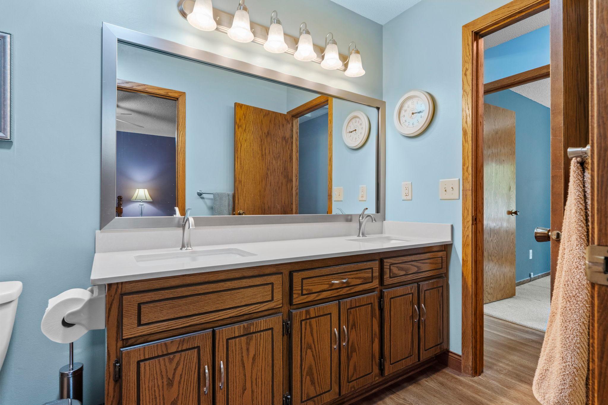 9220 Orchid Lane N Property Photo 23