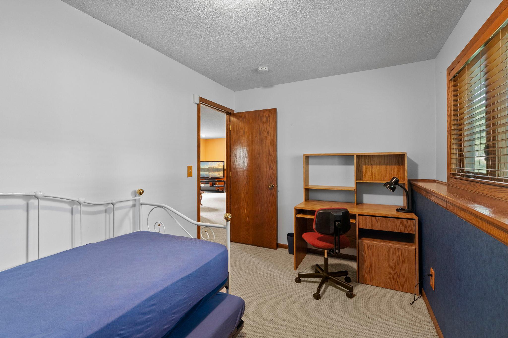 9220 Orchid Lane N Property Photo 27