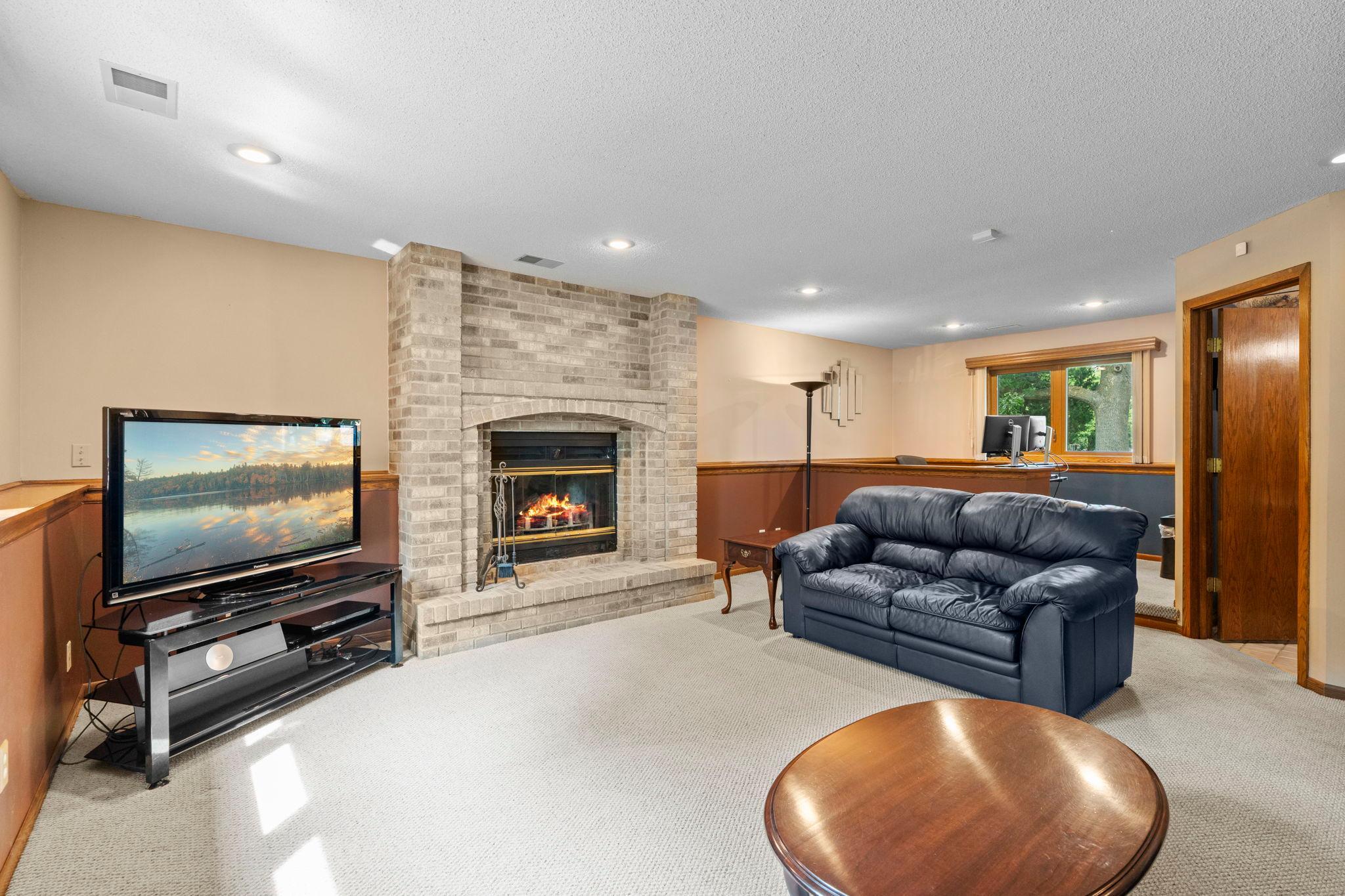 9220 Orchid Lane N Property Photo 31