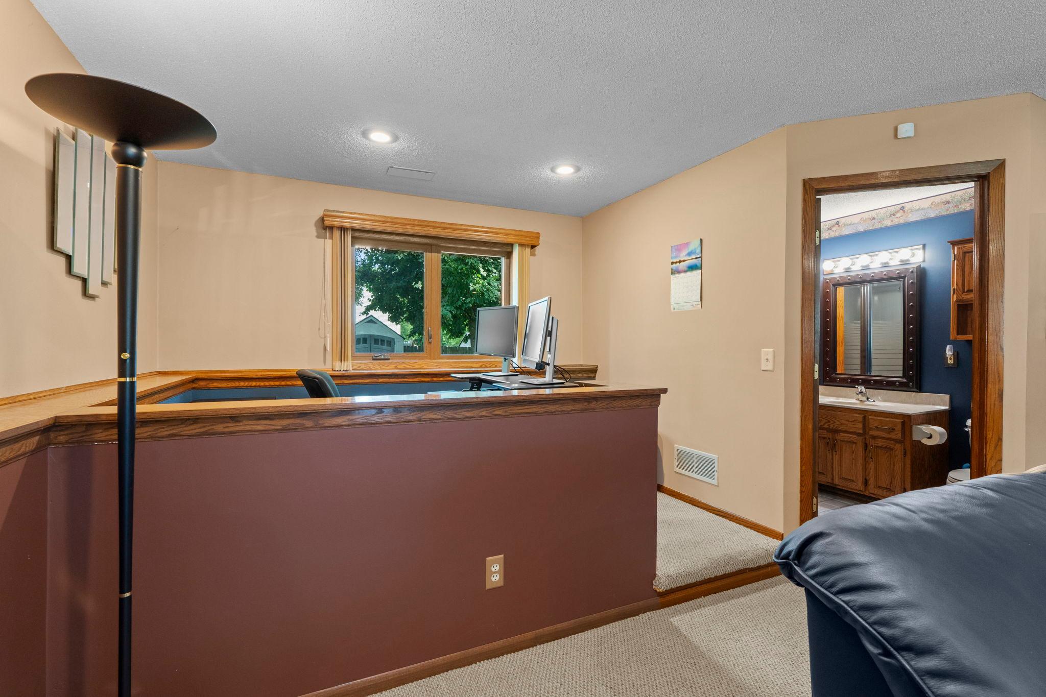 9220 Orchid Lane N Property Photo 33
