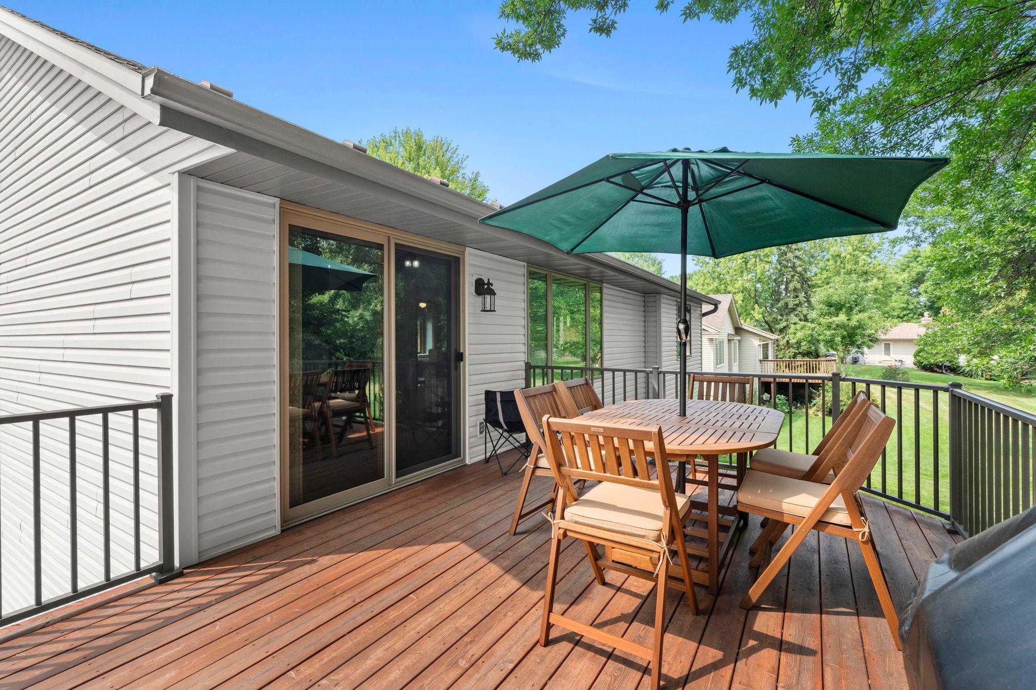 9220 Orchid Lane N Property Photo 37