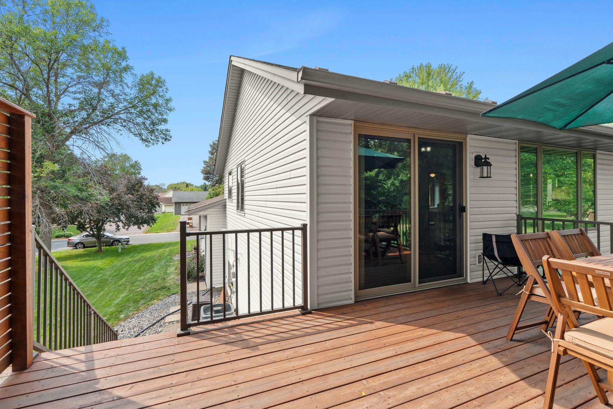 9220 Orchid Lane N Property Photo 39