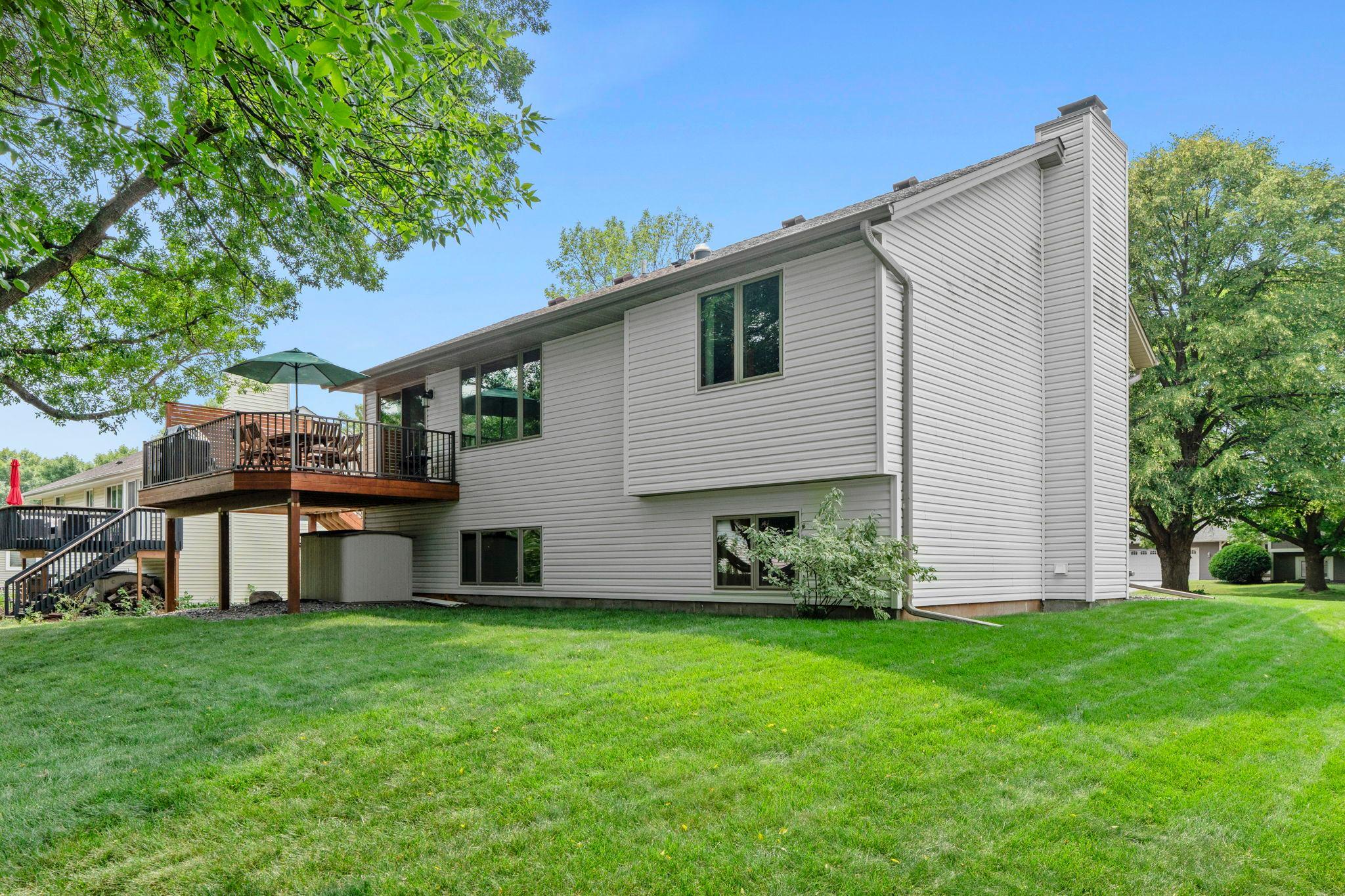 9220 Orchid Lane N Property Photo 41