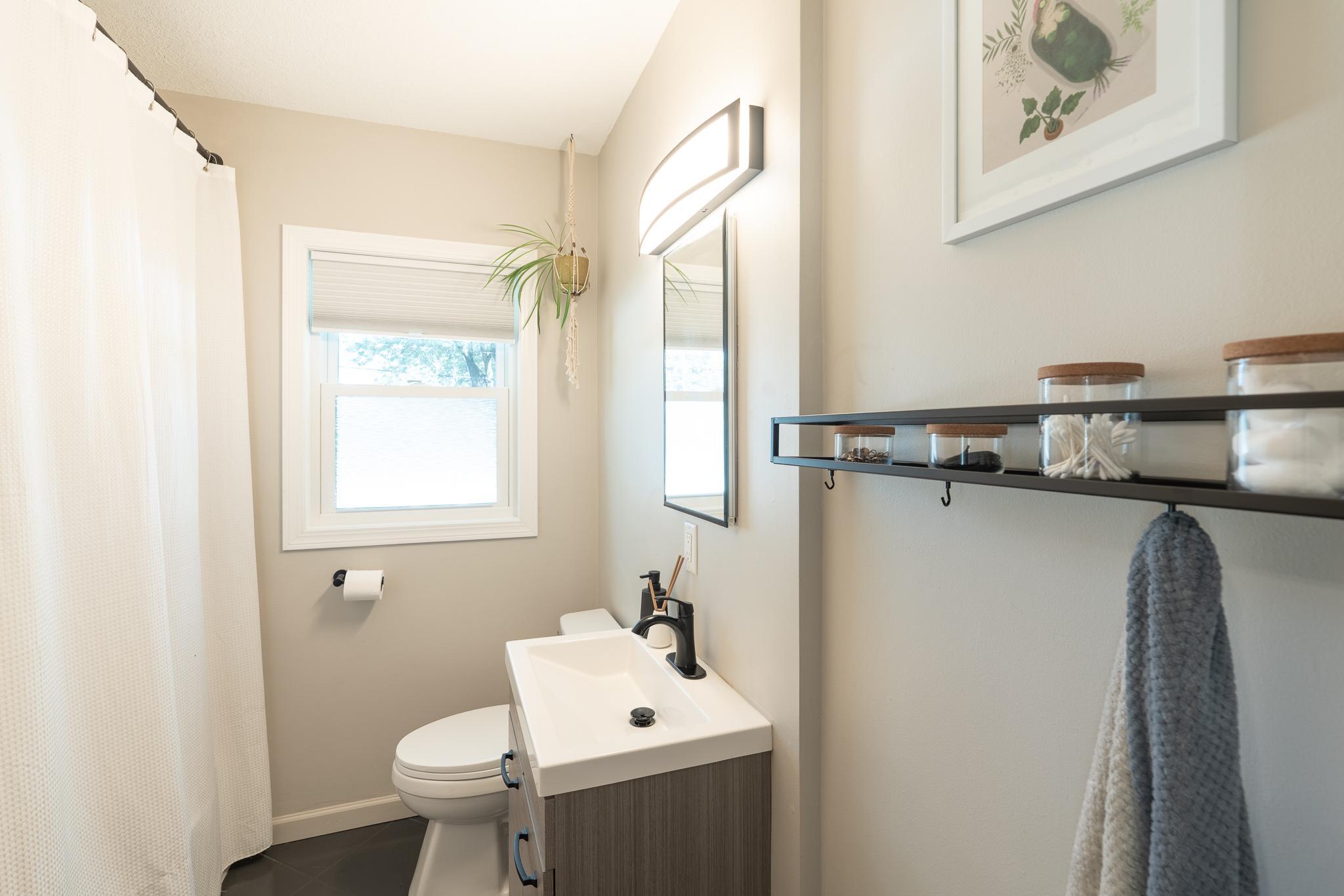 6805 Nicollet Avenue Property Photo 11