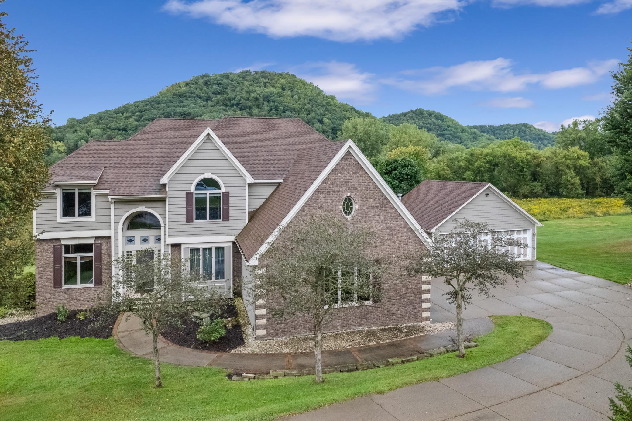 801 Spring Brook Drive Property Photo 1