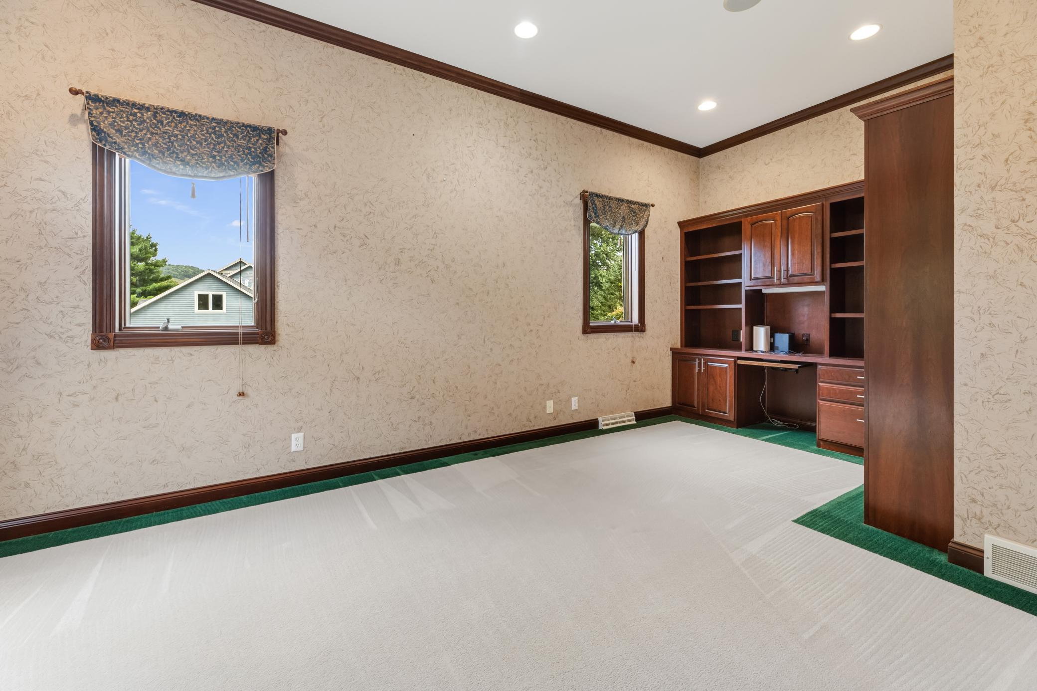 801 Spring Brook Drive Property Photo 16